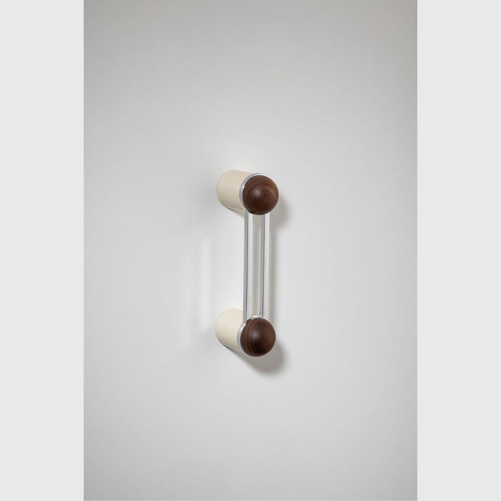 H04 Pull Handle Short gallery detail image