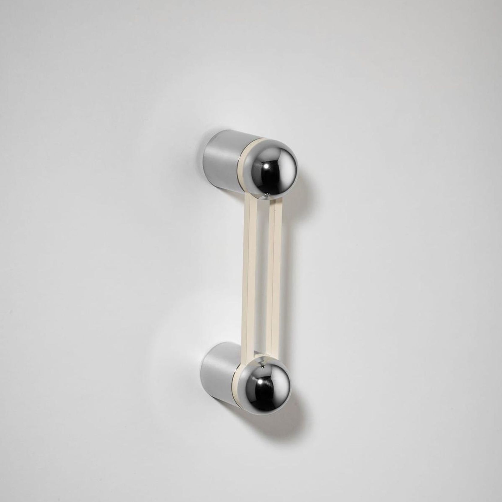 H04 Pull Handle Short gallery detail image