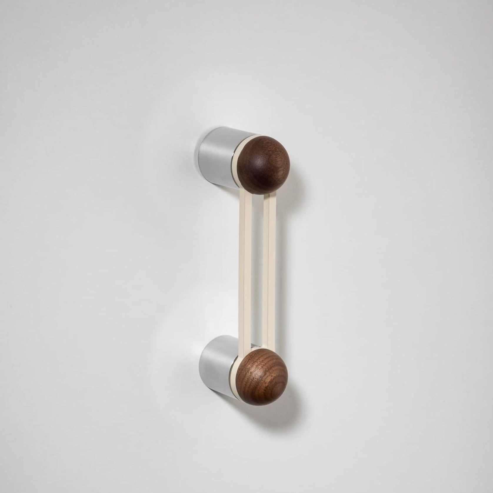 H04 Pull Handle Short gallery detail image