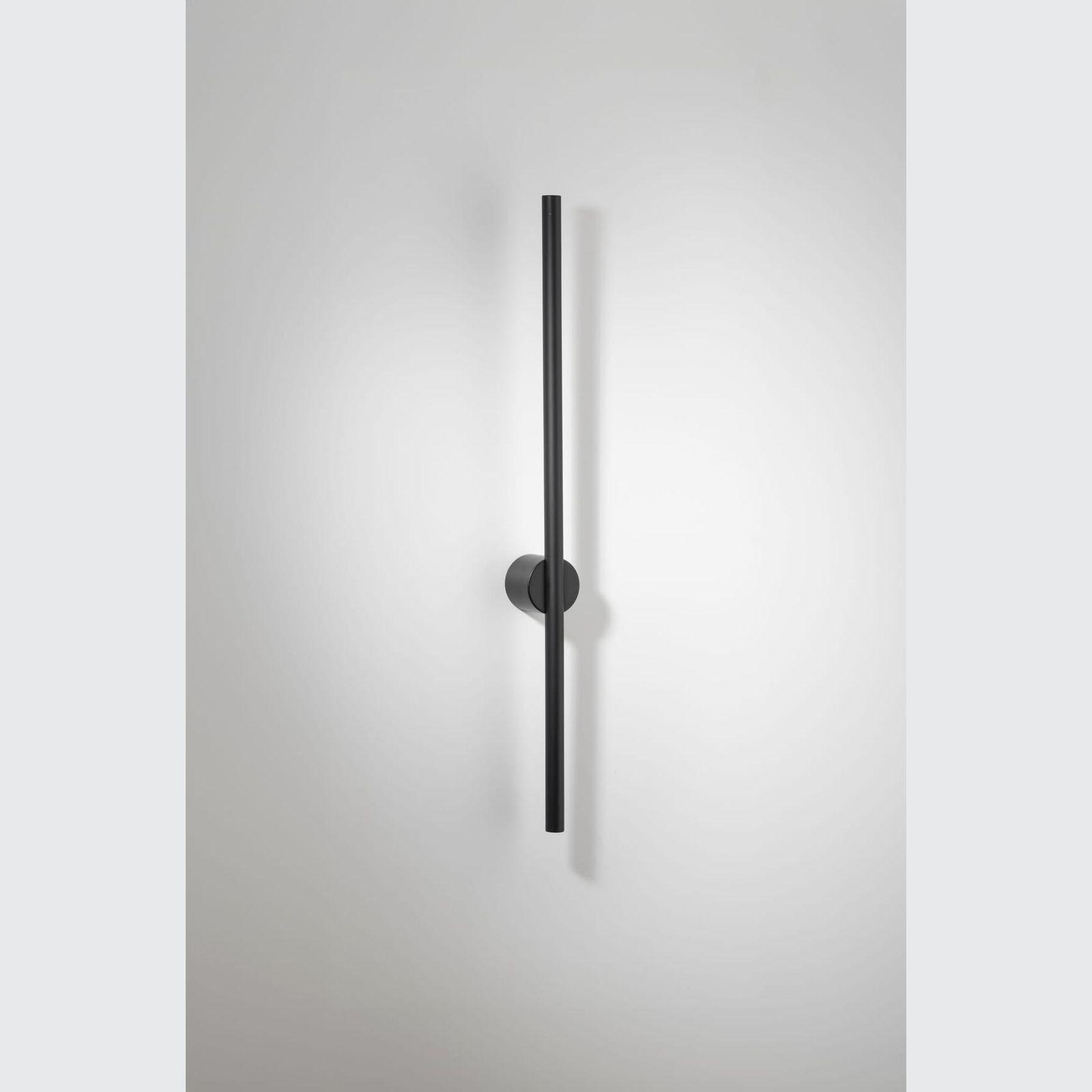 Associati Pull Handle - 600mm gallery detail image