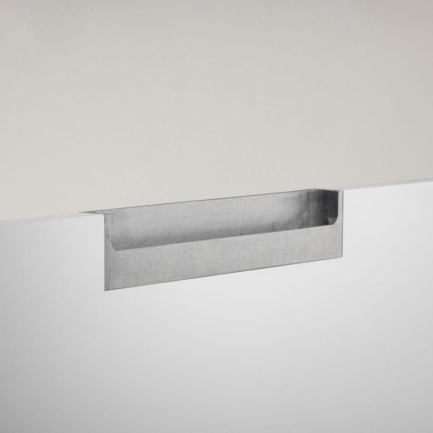 Pull 04 - 200mm gallery detail image