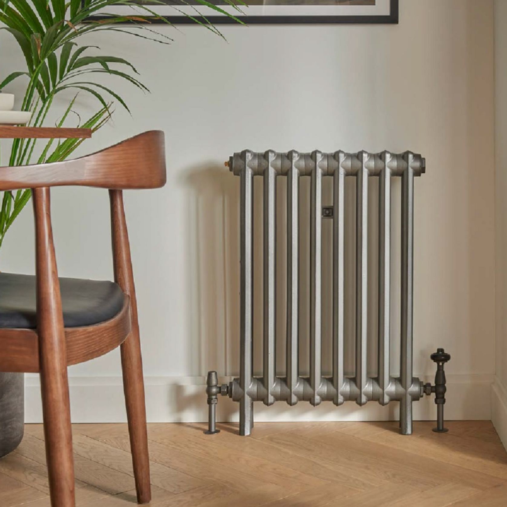 Paladin Elizabethan Cast Iron Radiator (5~12 sections) gallery detail image