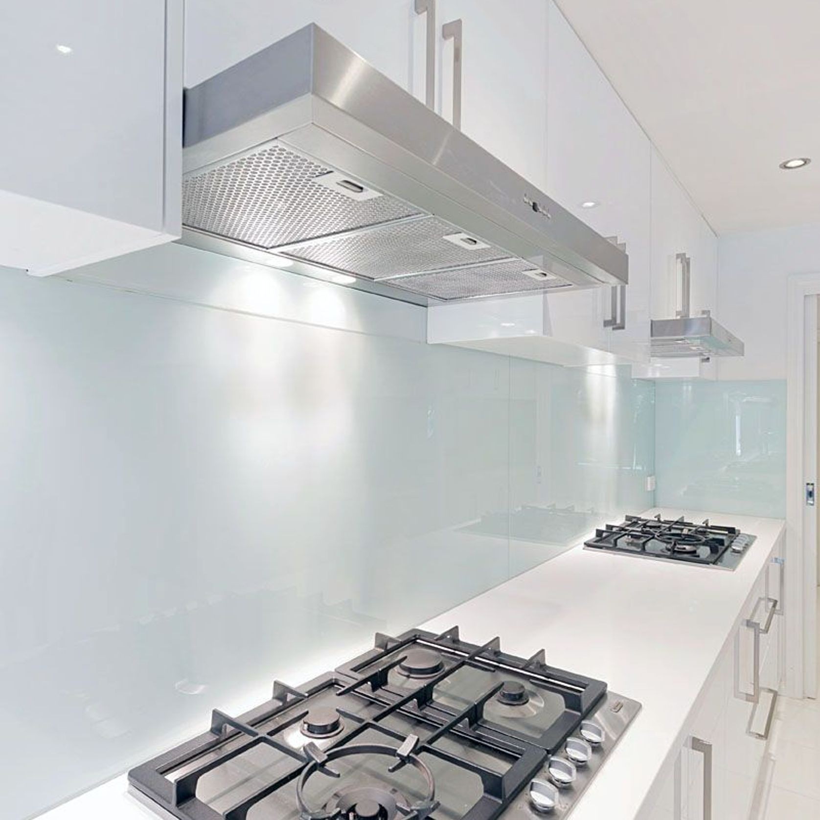 Silent Wallmount Rangehood 900mm - DS3170S gallery detail image