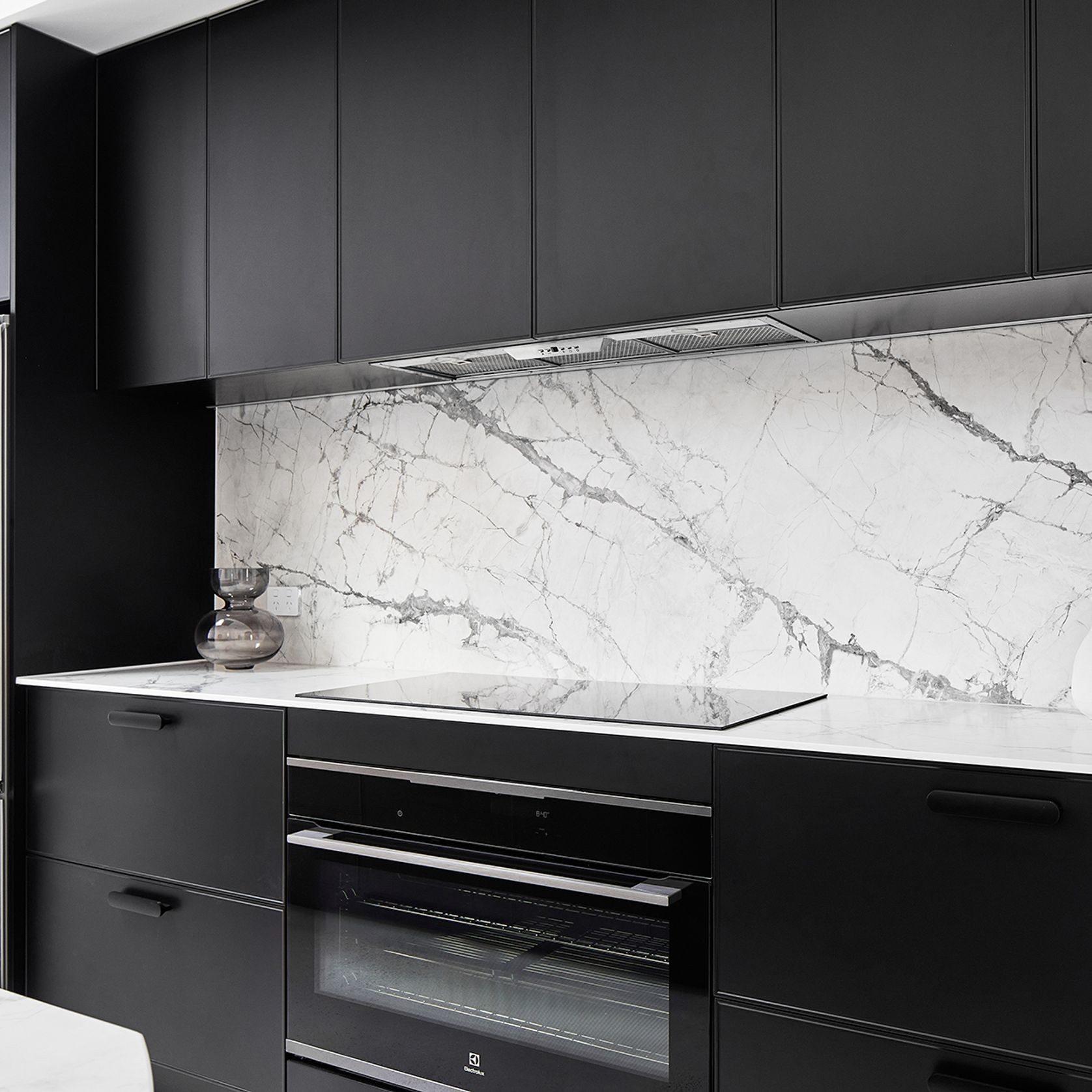 Silent Undermount Rangehood 900mm - UM1170-9S gallery detail image