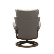 Stressless® Magic (M) Signature Recliner gallery detail image