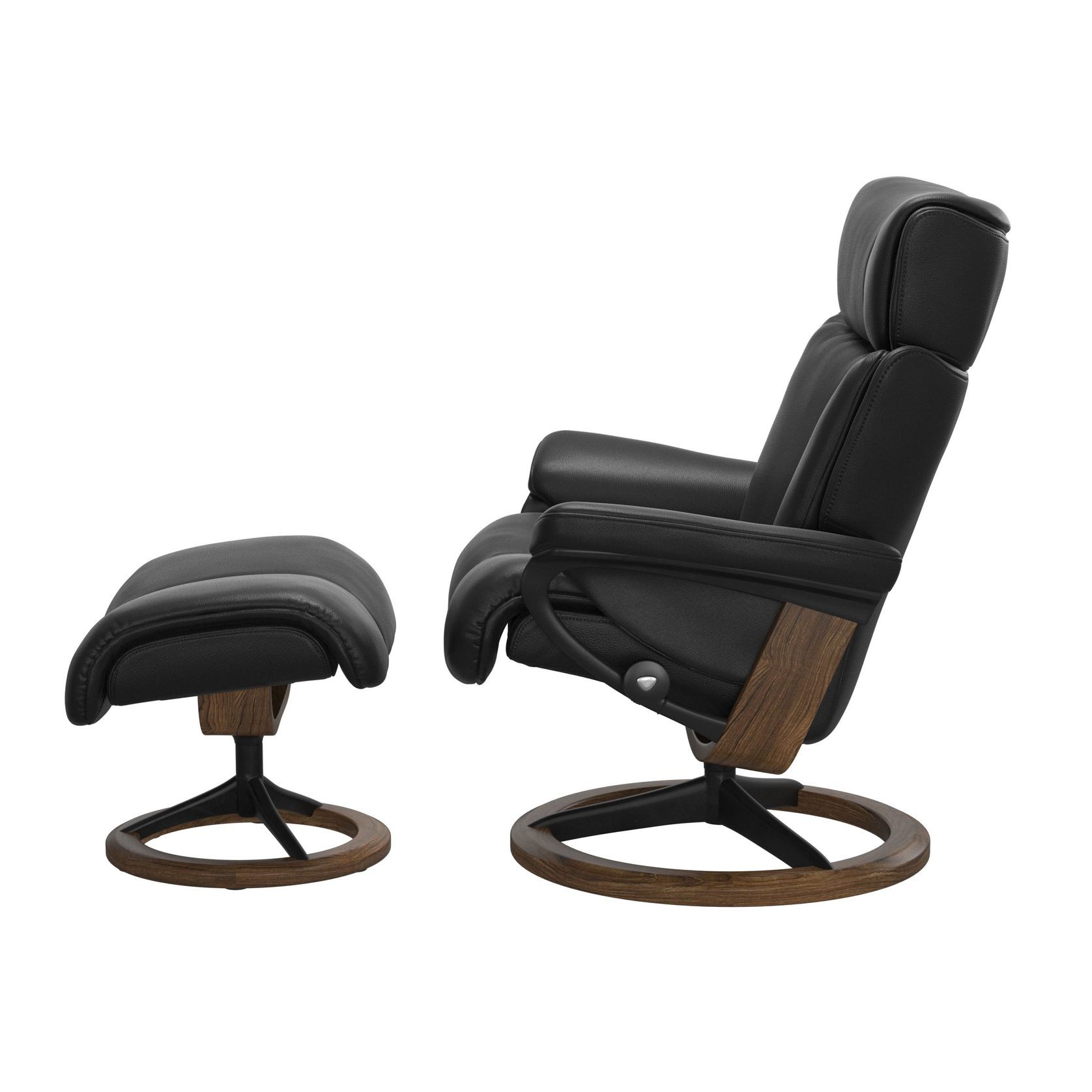 Stressless® Magic (M) Signature Recliner gallery detail image