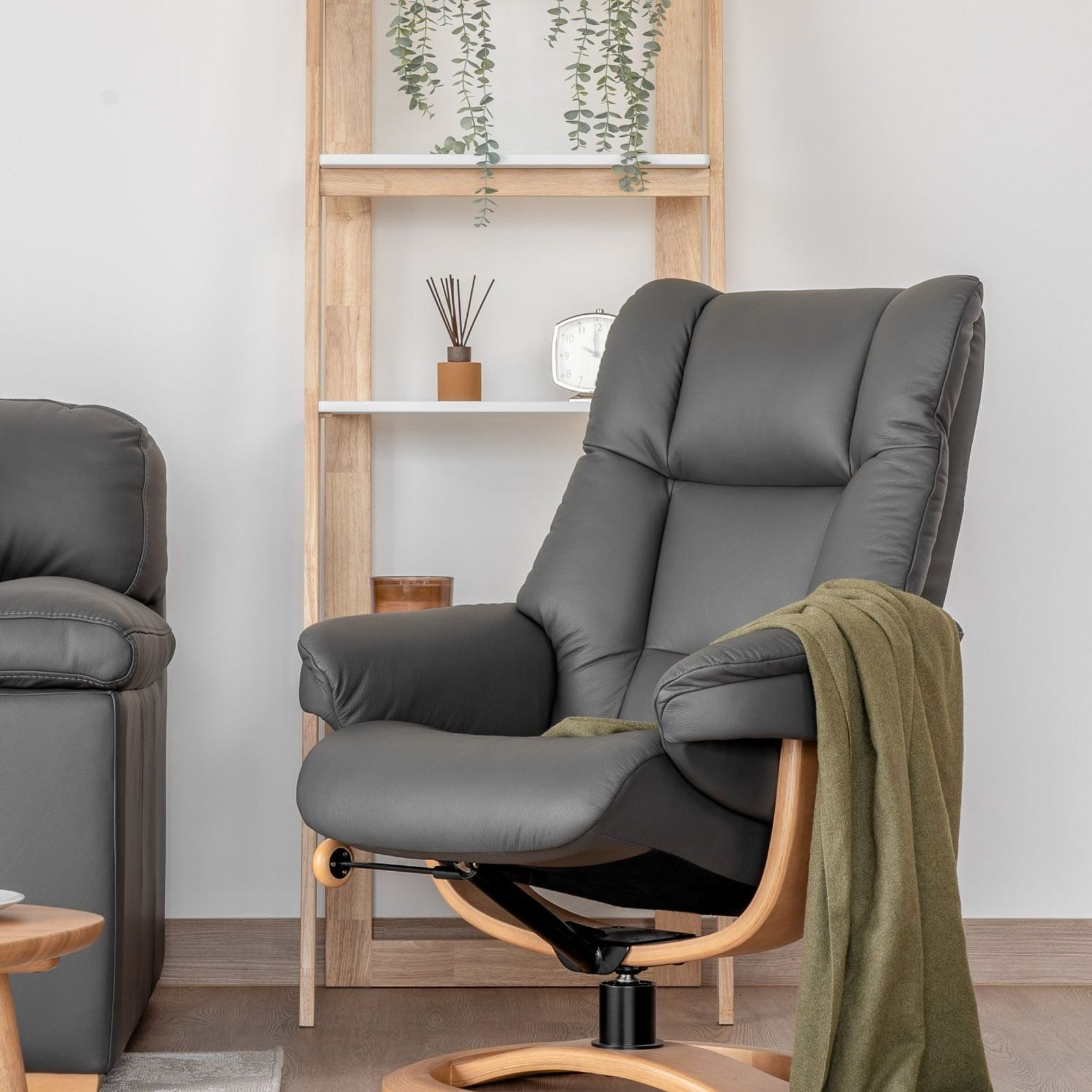 Nordic 60 Recliner gallery detail image