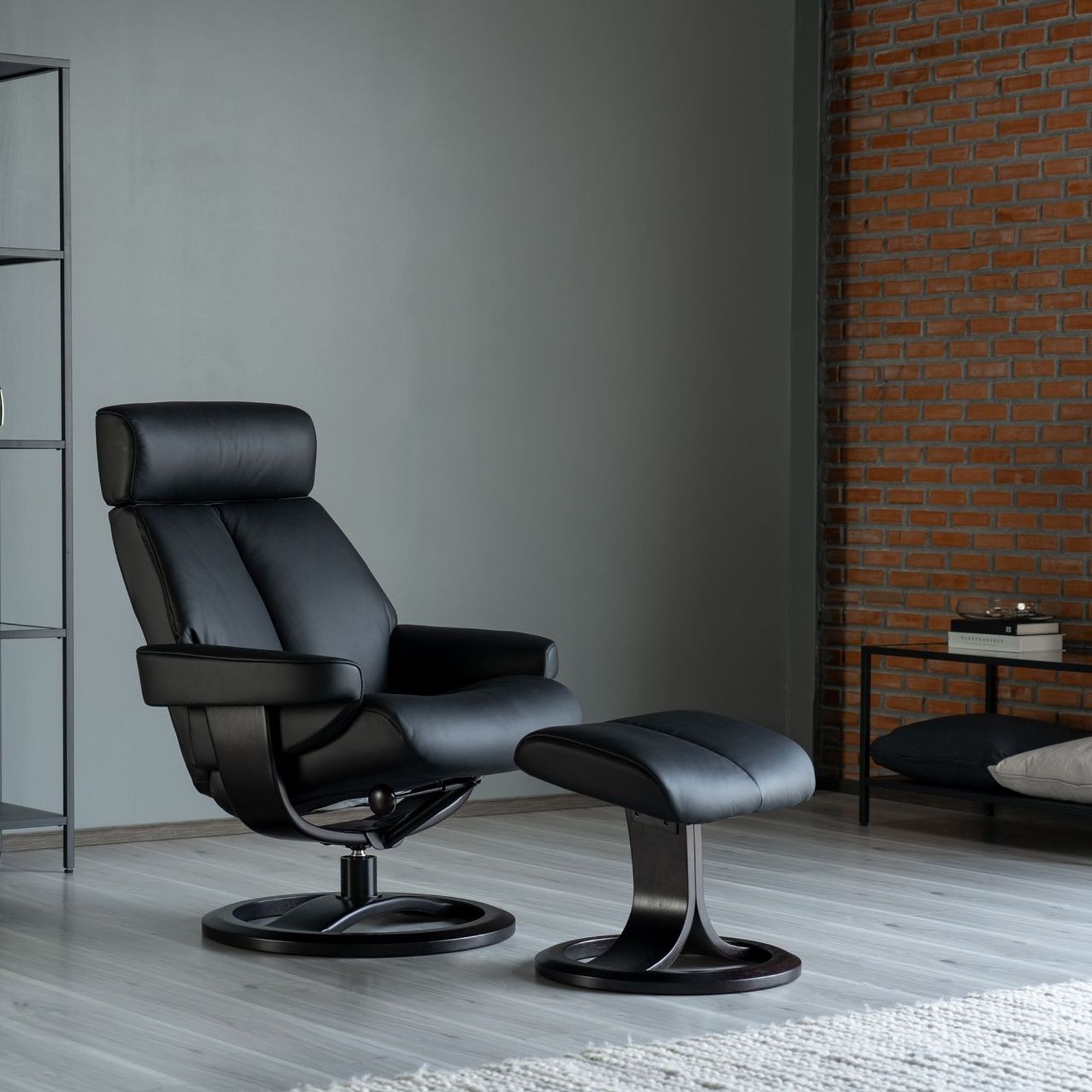 Nordic 85 Recliner gallery detail image