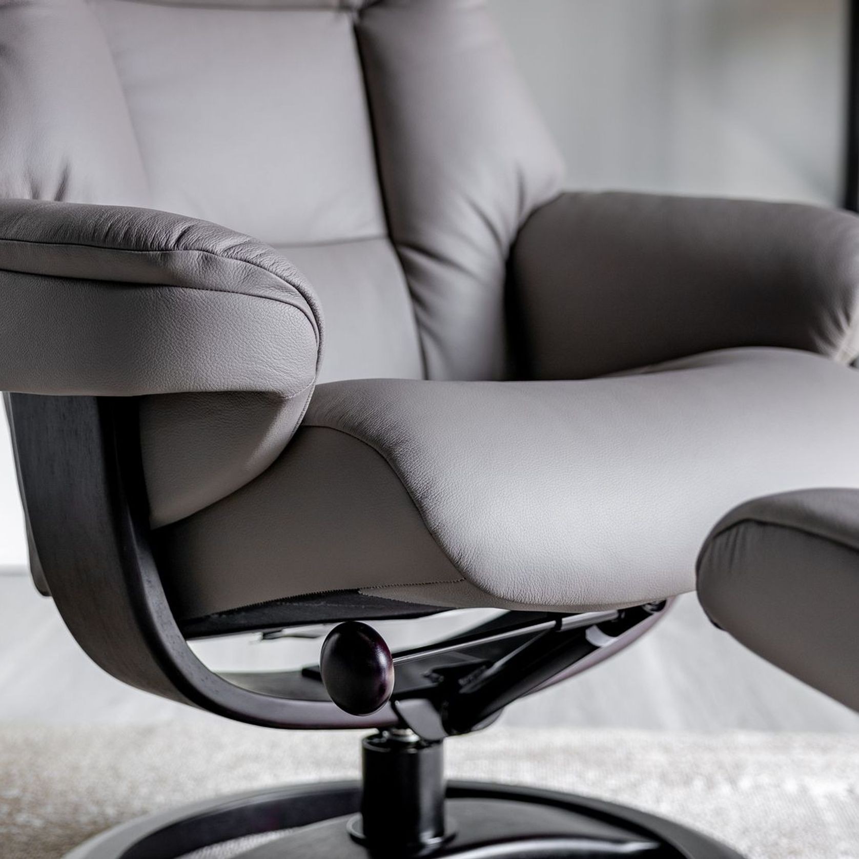 Nordic 60 Recliner gallery detail image