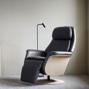 Stressless® Sam Wood - W/ Heat & Massage gallery detail image