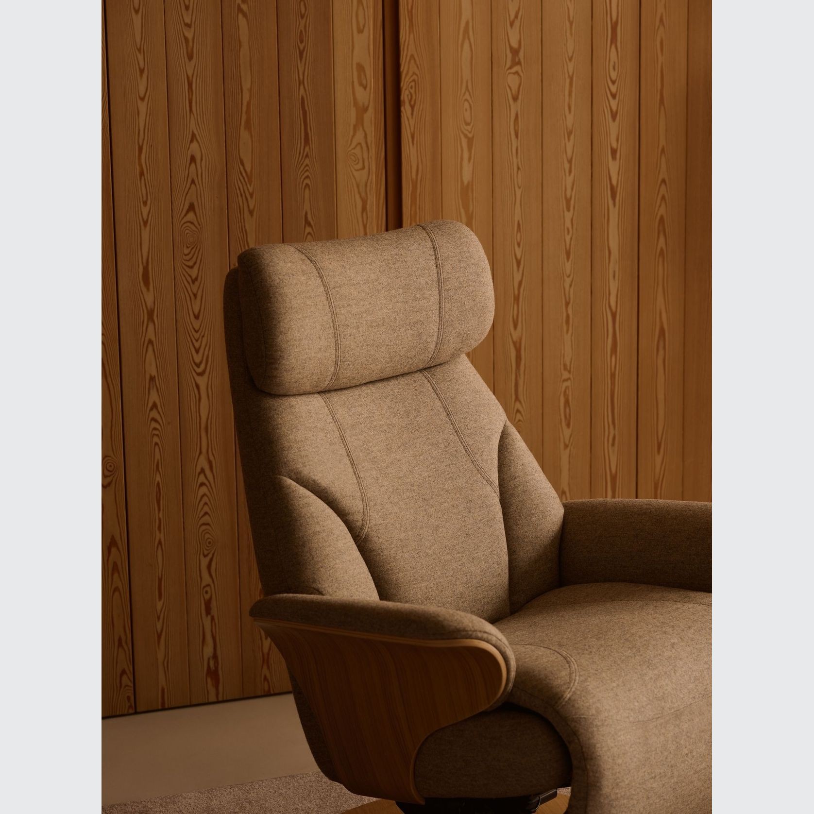 Stressless® Adam Power Recliner gallery detail image