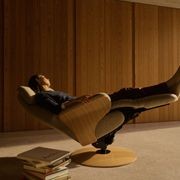 Stressless® Adam Power Recliner gallery detail image