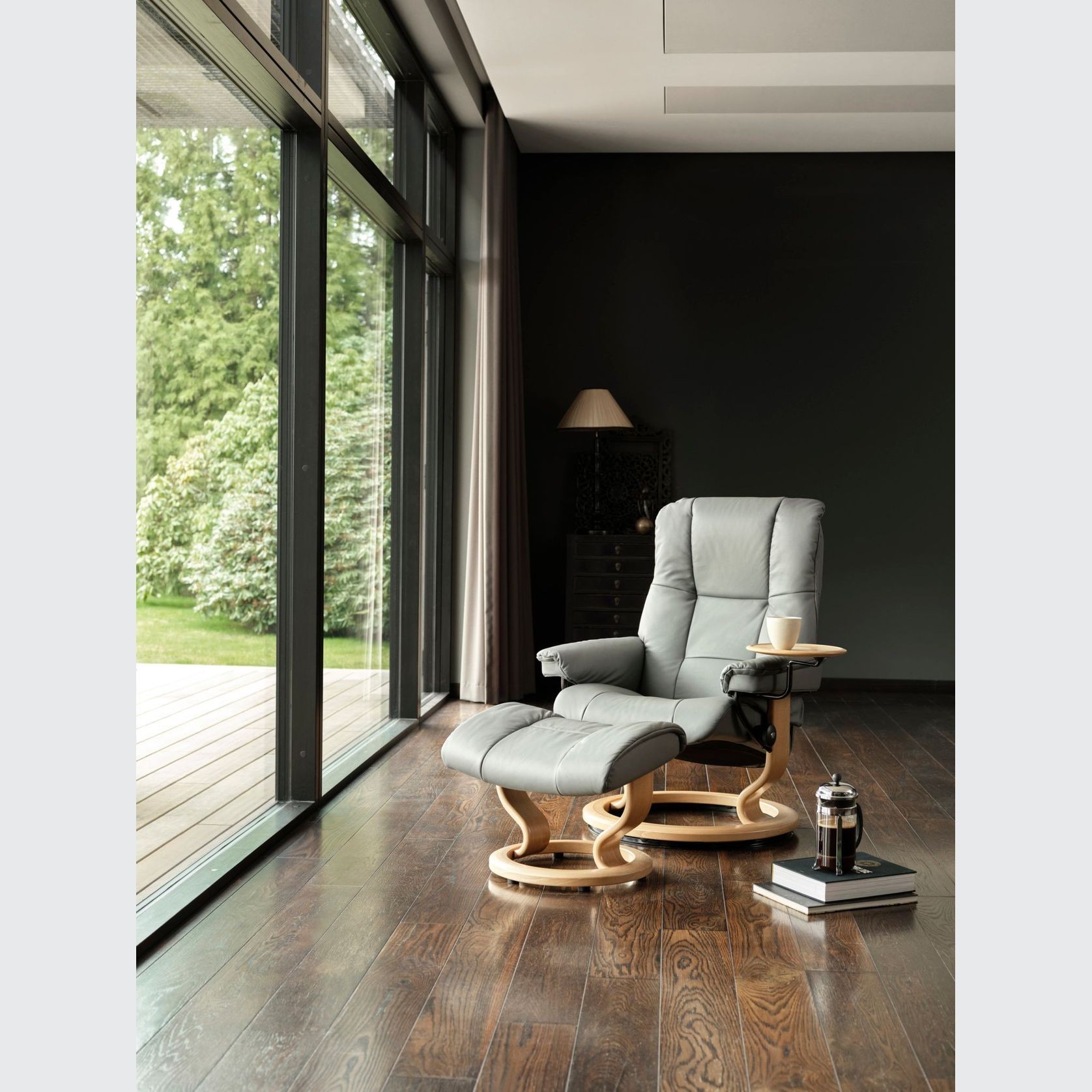 Stressless® Mayfair (M) Classic Recliner gallery detail image