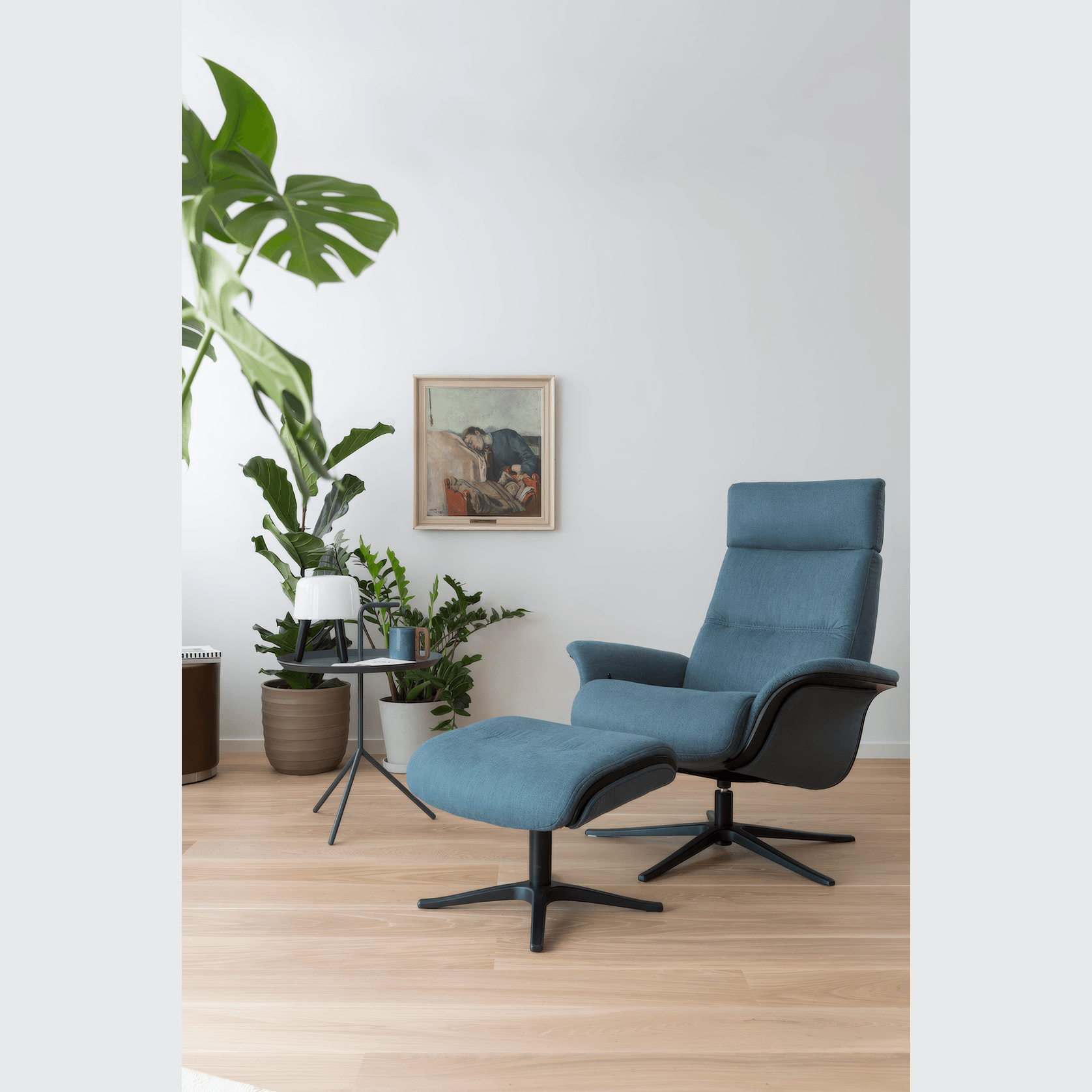 Space 5100 Recliner gallery detail image