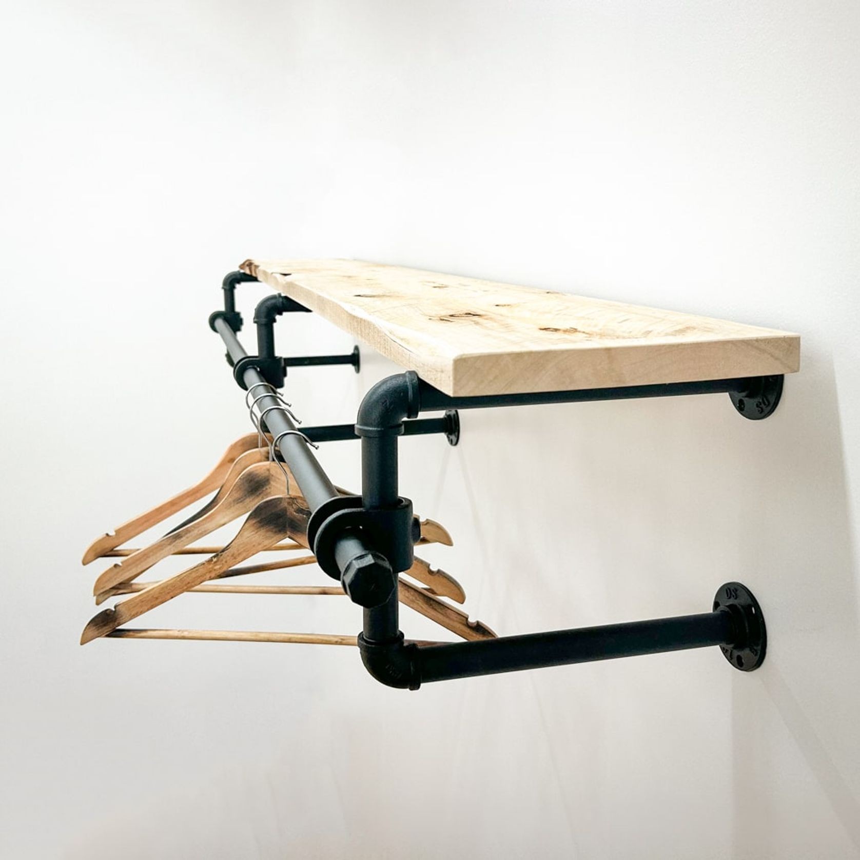 Clothing Rail Display System gallery detail image