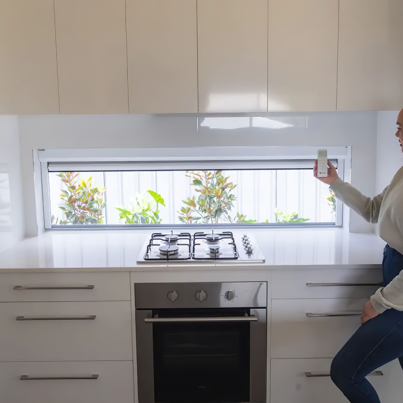 ScreenAway | Indoor BlackOut Blind gallery detail image