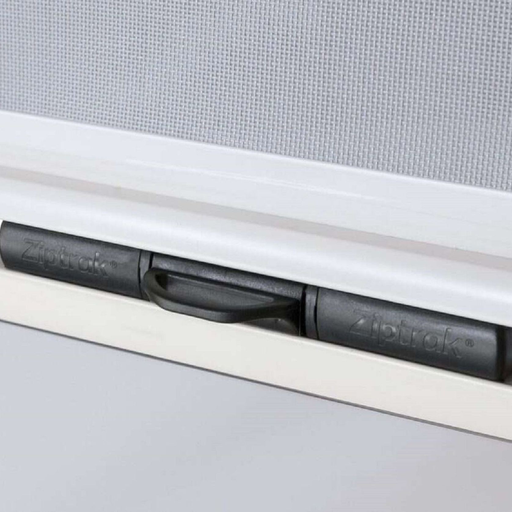 Ziptrak® outdoor blinds for year‑round living gallery detail image