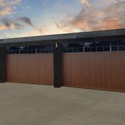 Metwood Aluminium Craftsman Garage Door gallery detail image