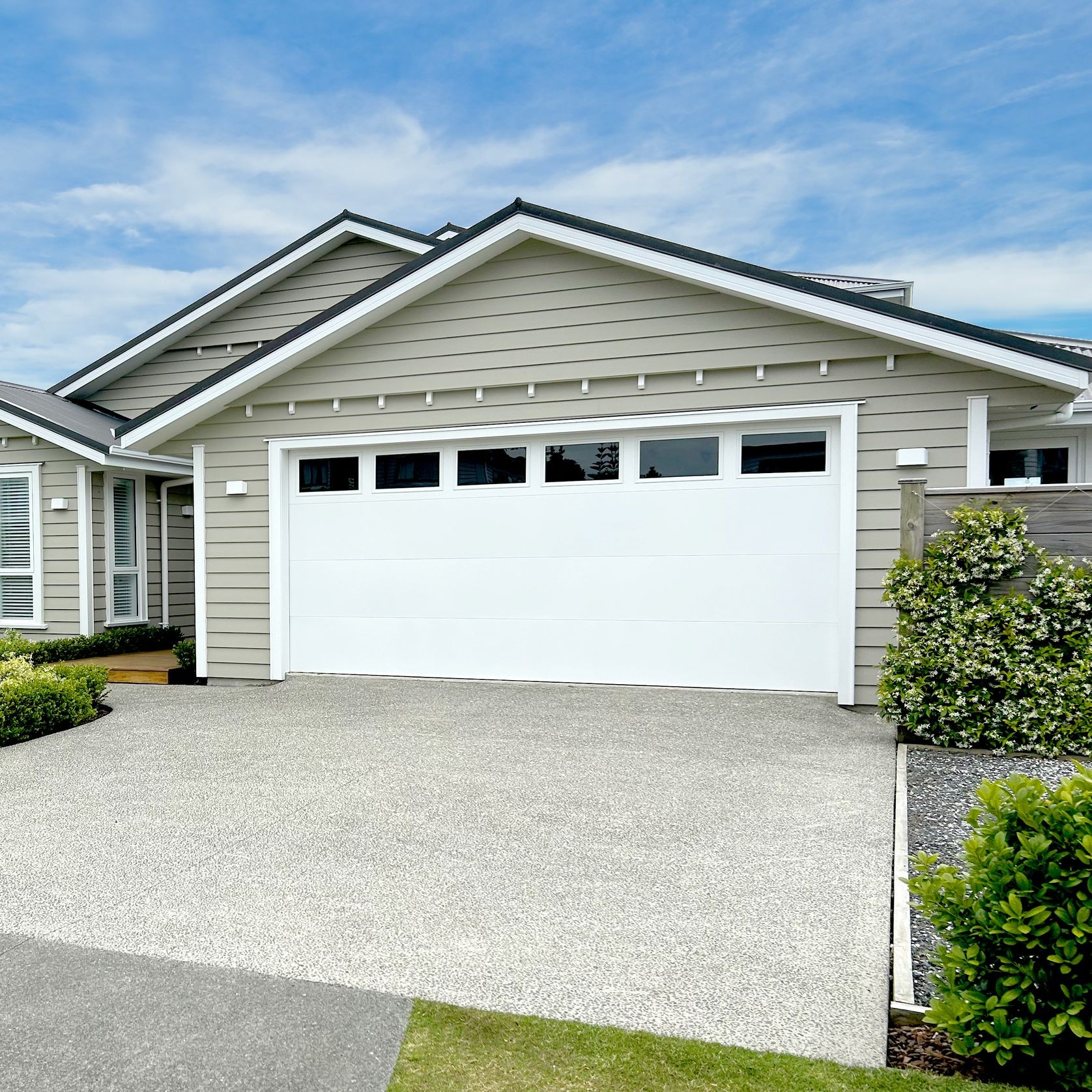 Colorsteel® Sectional Garage Door gallery detail image