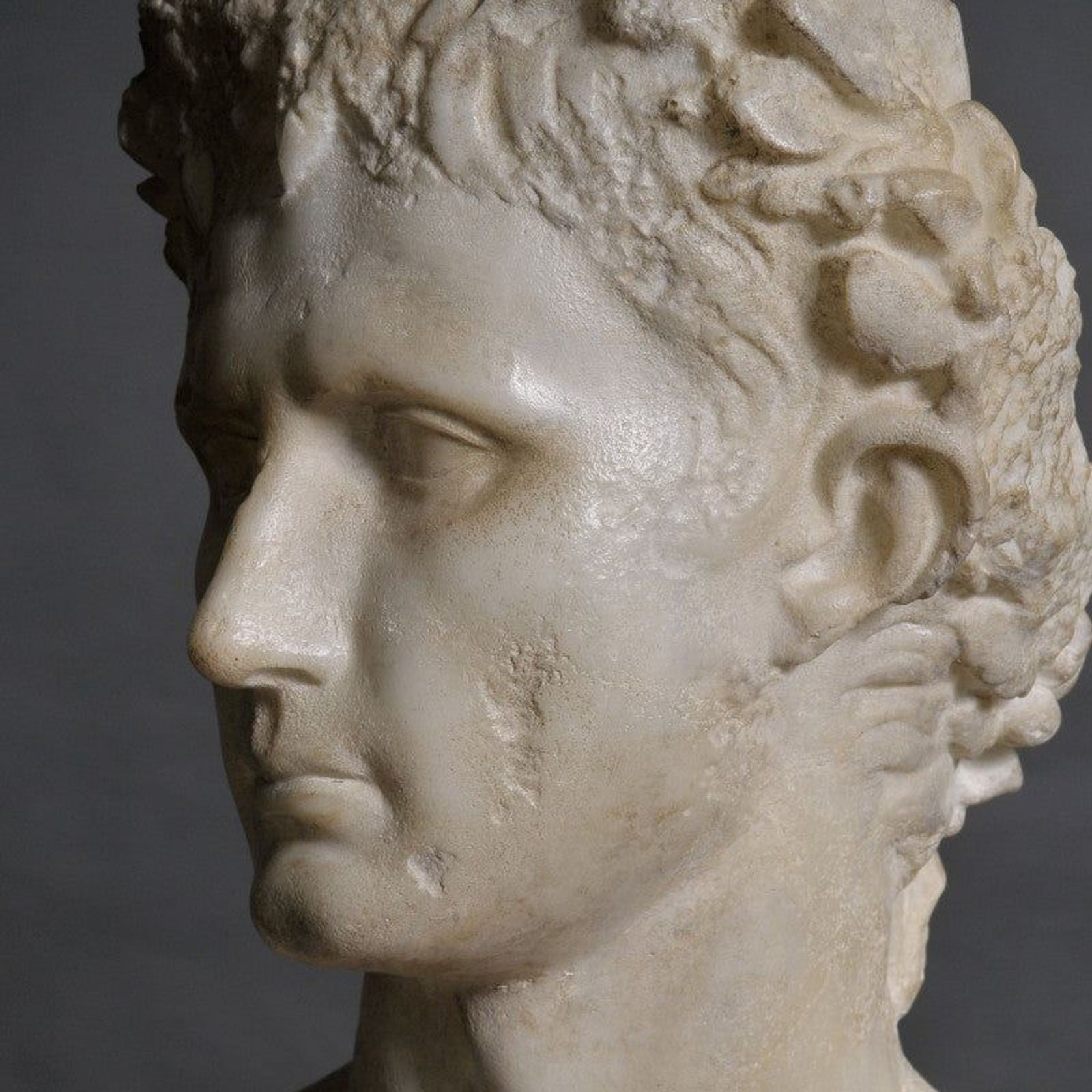 Augustus Emperor - Roman Louvre gallery detail image