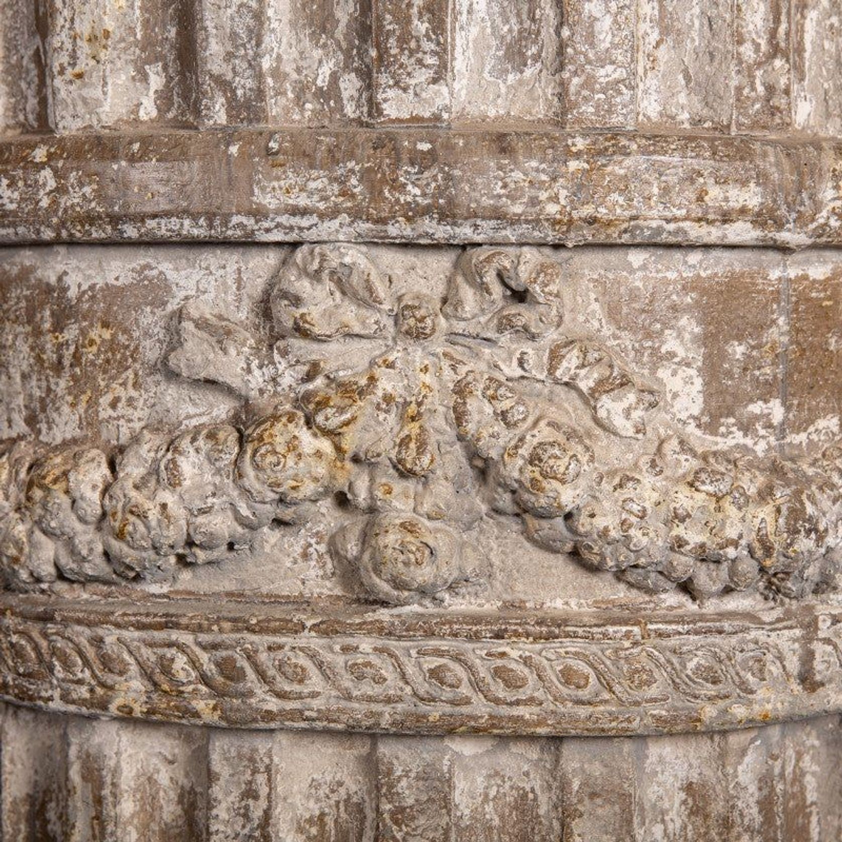 Louis XVI Column with Ribbon gallery detail image