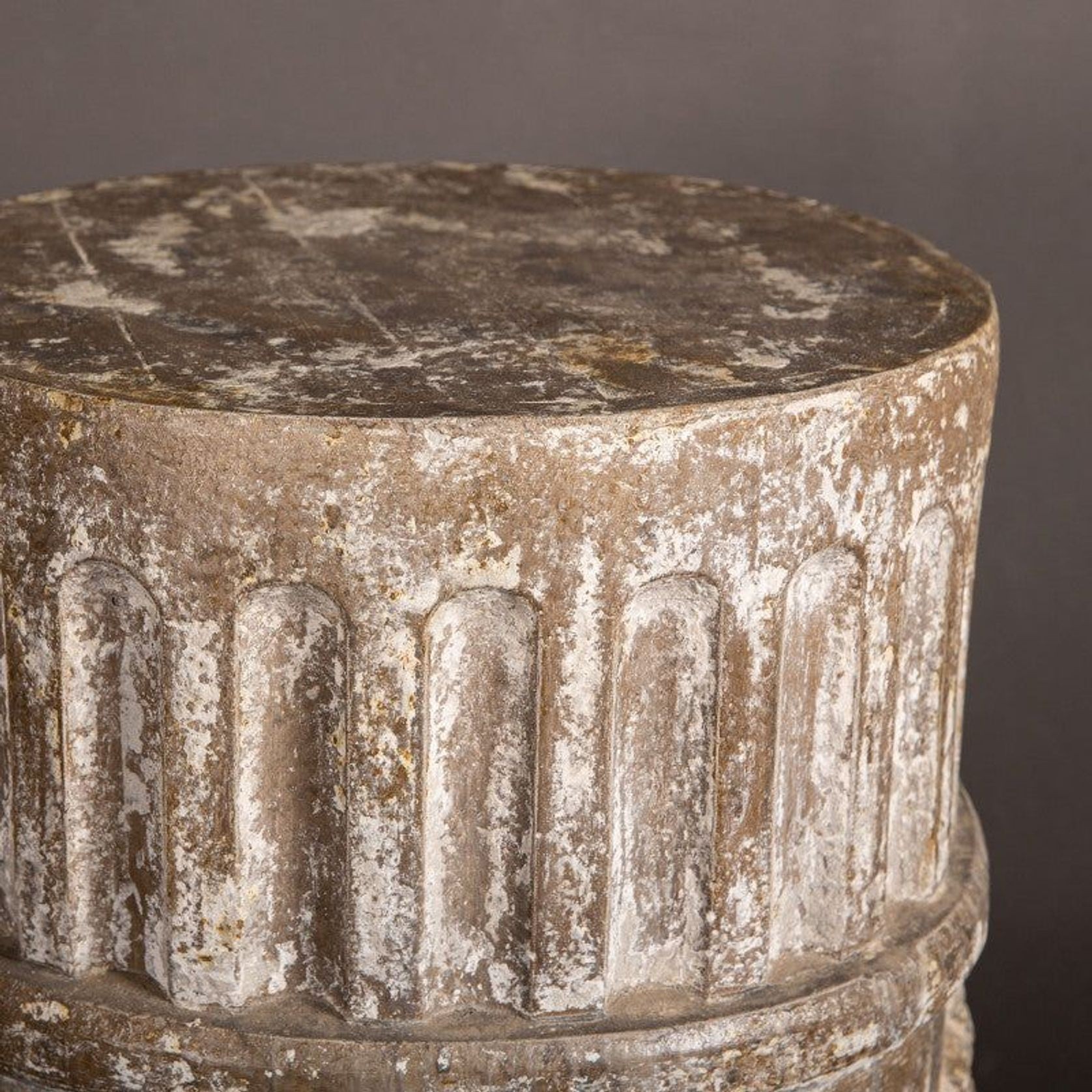 Louis XVI Column with Ribbon gallery detail image