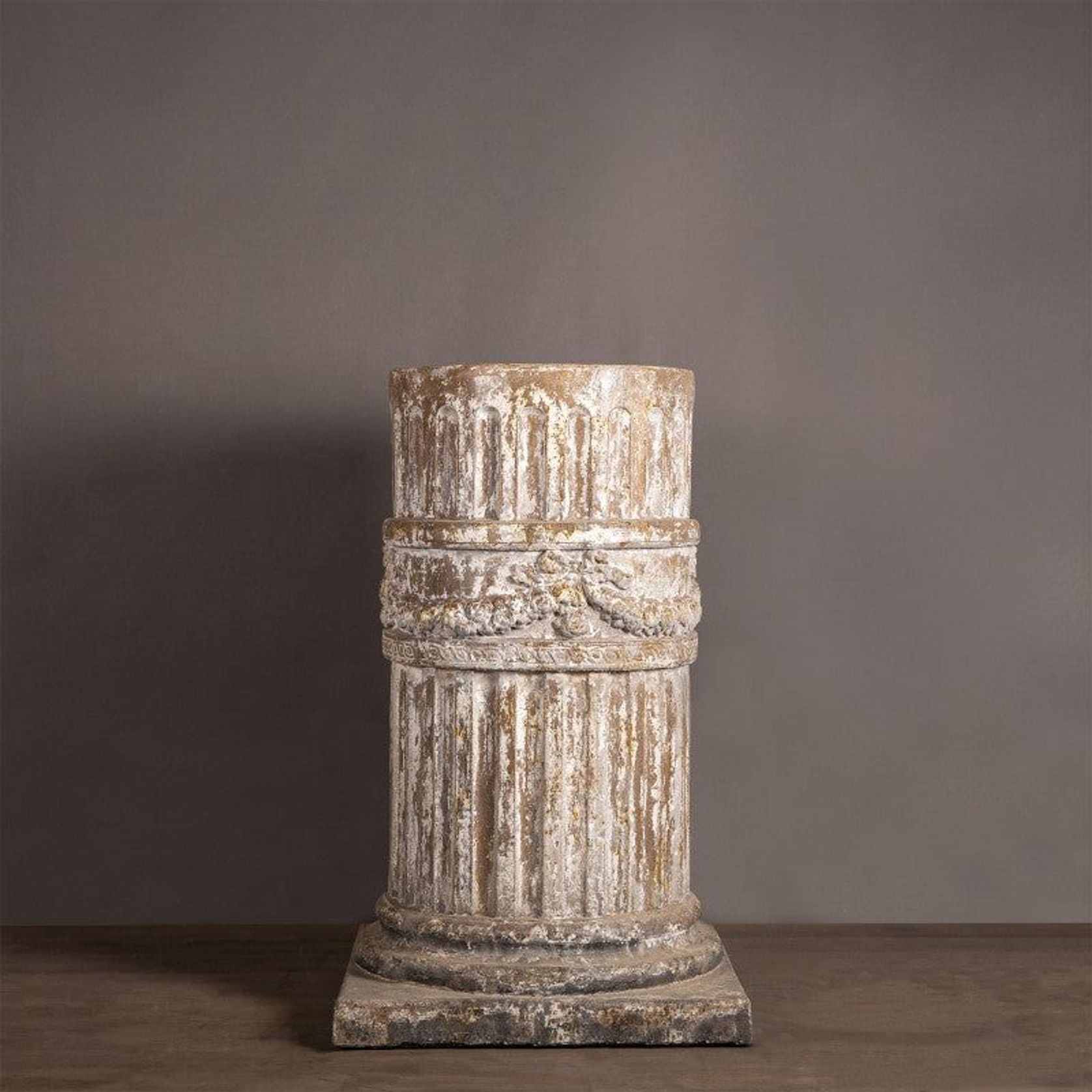 Louis XVI Column with Ribbon gallery detail image