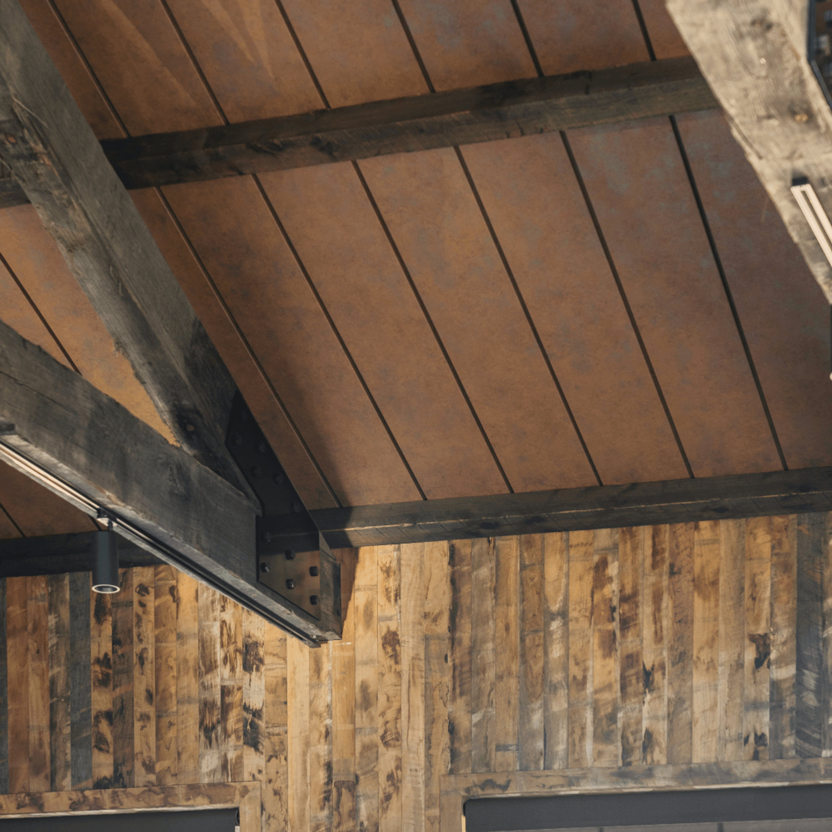 UniCote® LUX | Weathered Iron gallery detail image