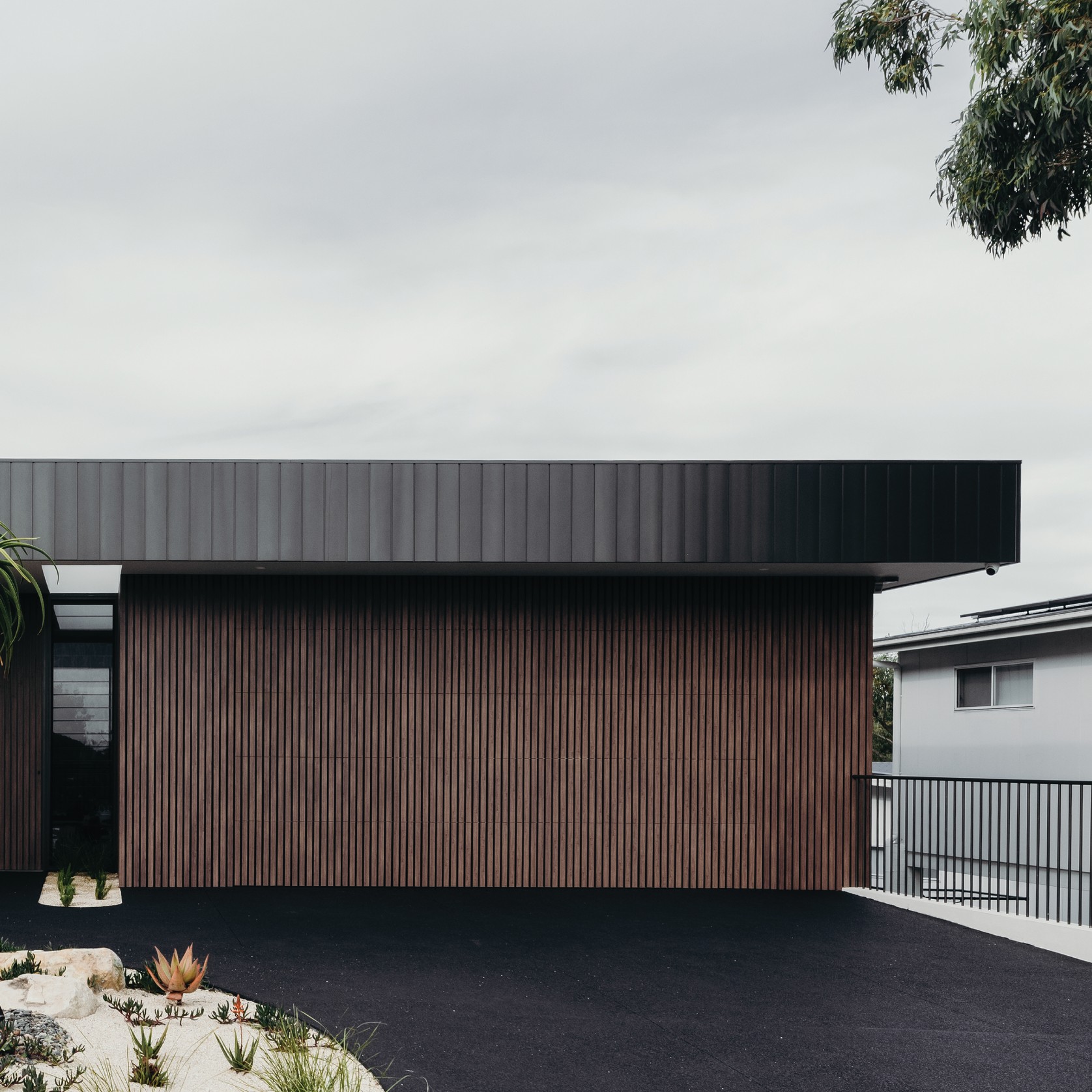 Flush Mount Garage Door gallery detail image