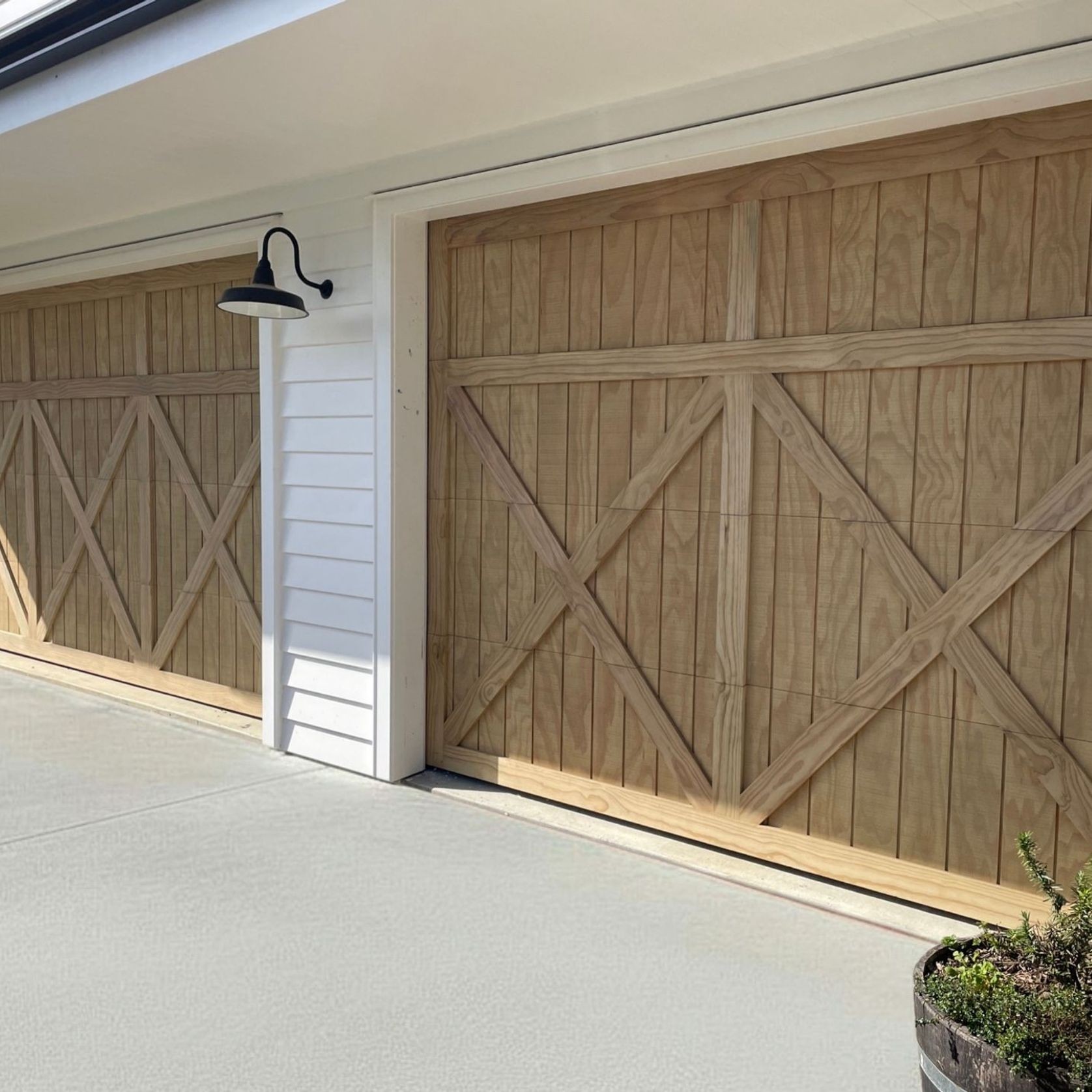 Barn Style Garage Door gallery detail image