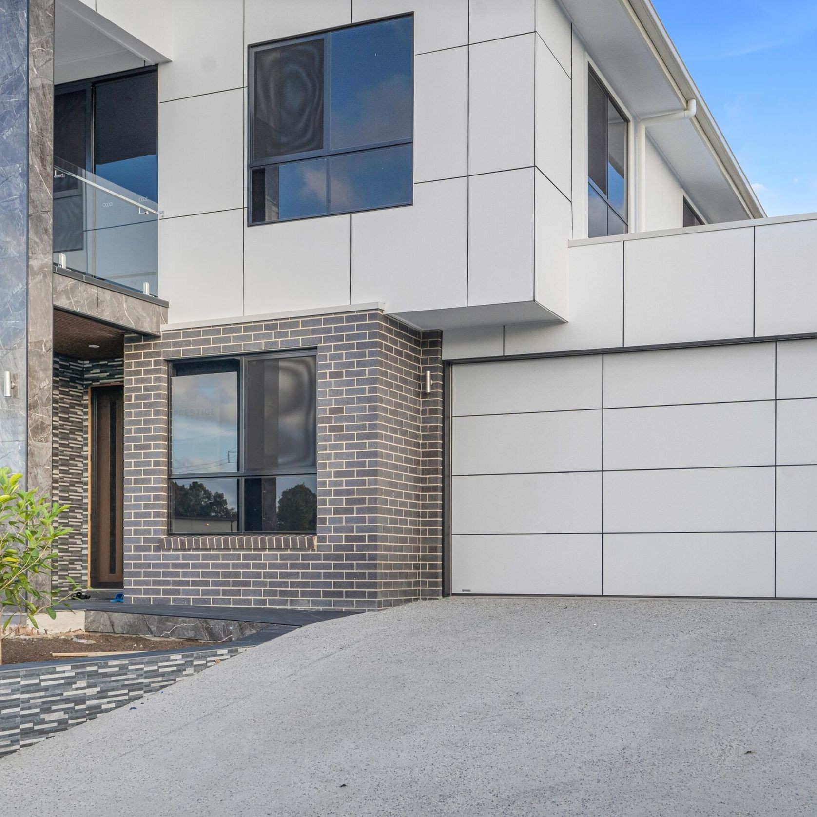 Speciality Garage Doors | Selections Doors gallery detail image