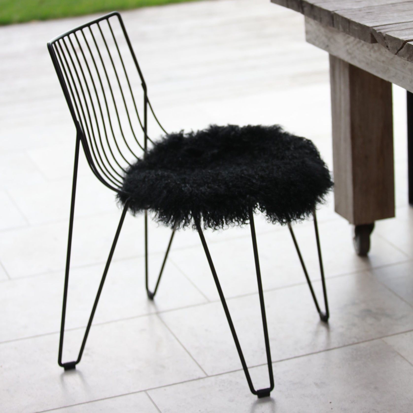 Tibetan Lambskin Seat Warmer- Black gallery detail image