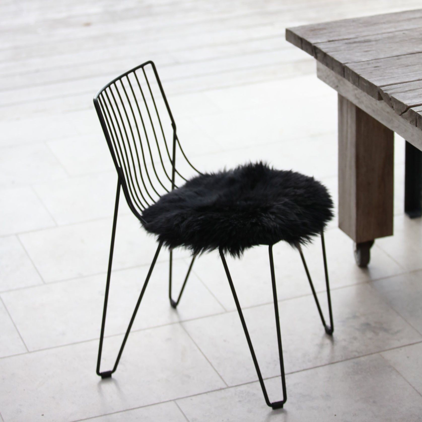Sheepskin Seat Warmer- Black gallery detail image