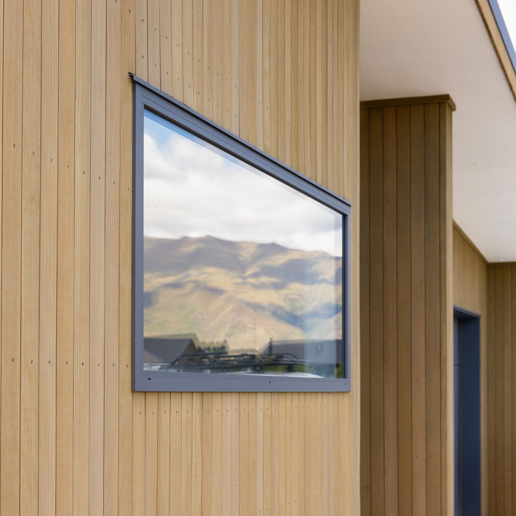 Vertica Cladding gallery detail image