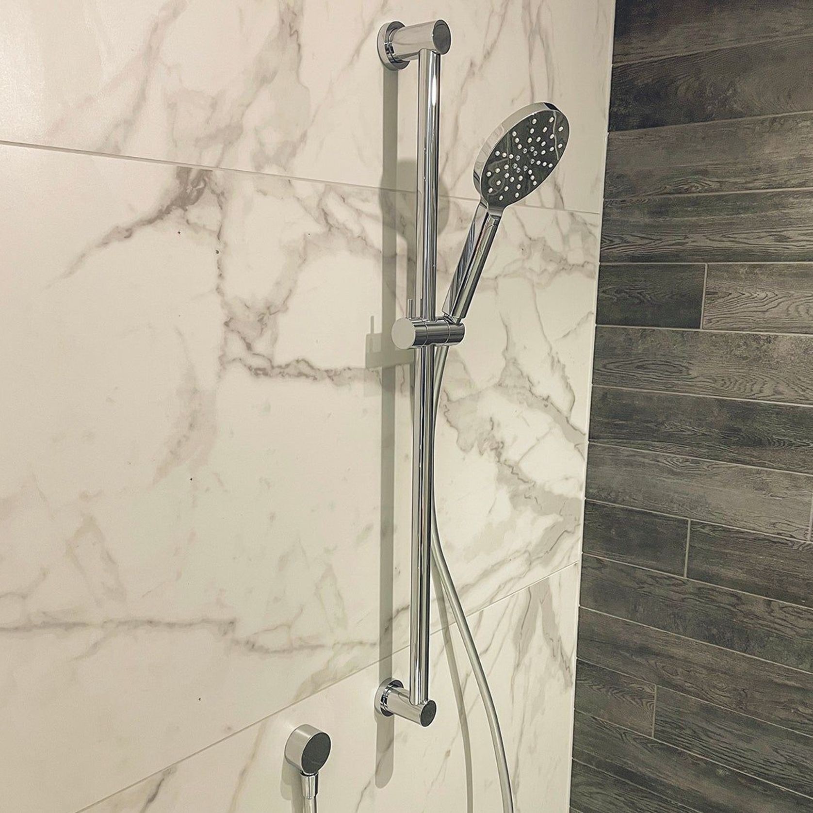 Code Lamone Round Slide Showers gallery detail image