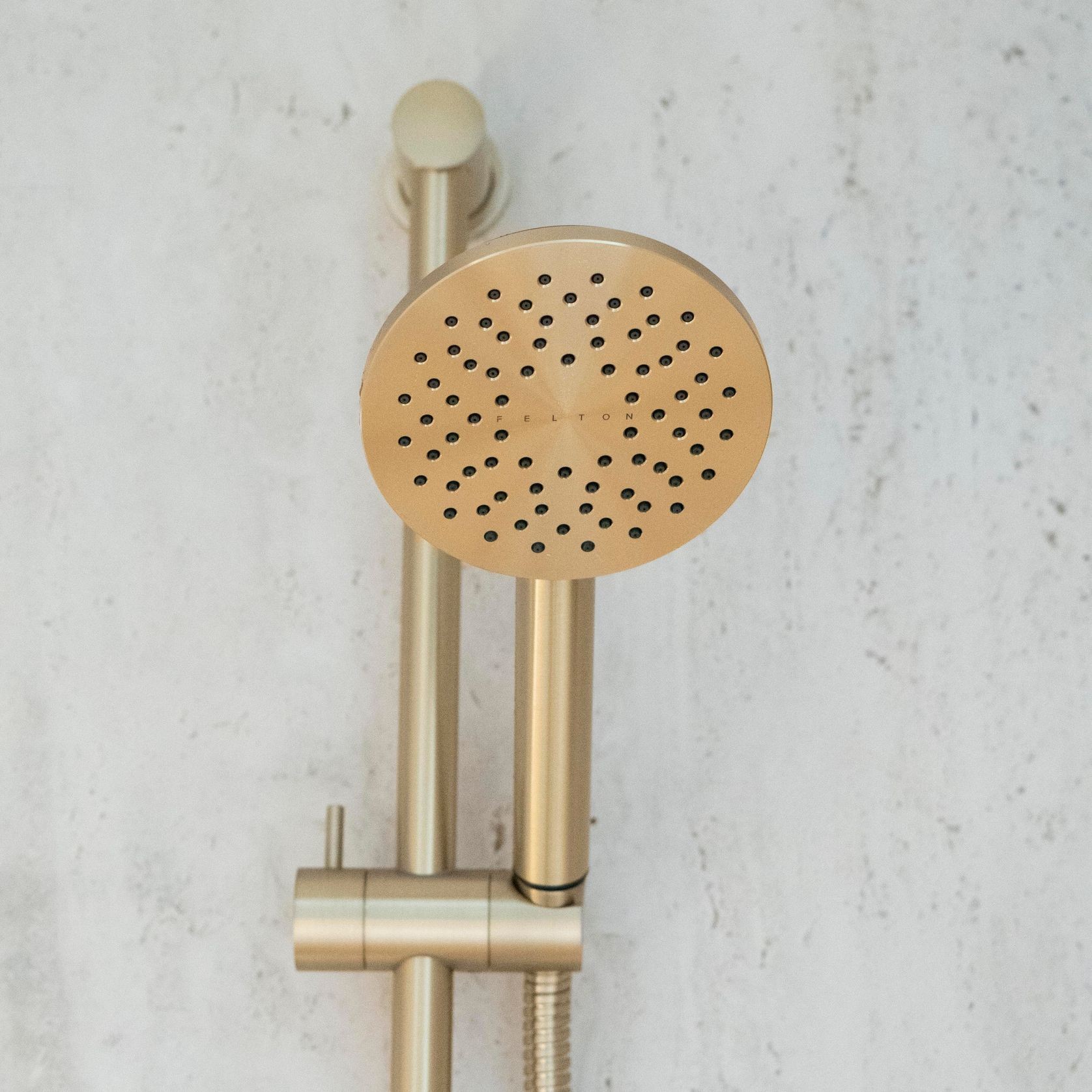 Tate Aerlux® Single Spray Slide Shower gallery detail image