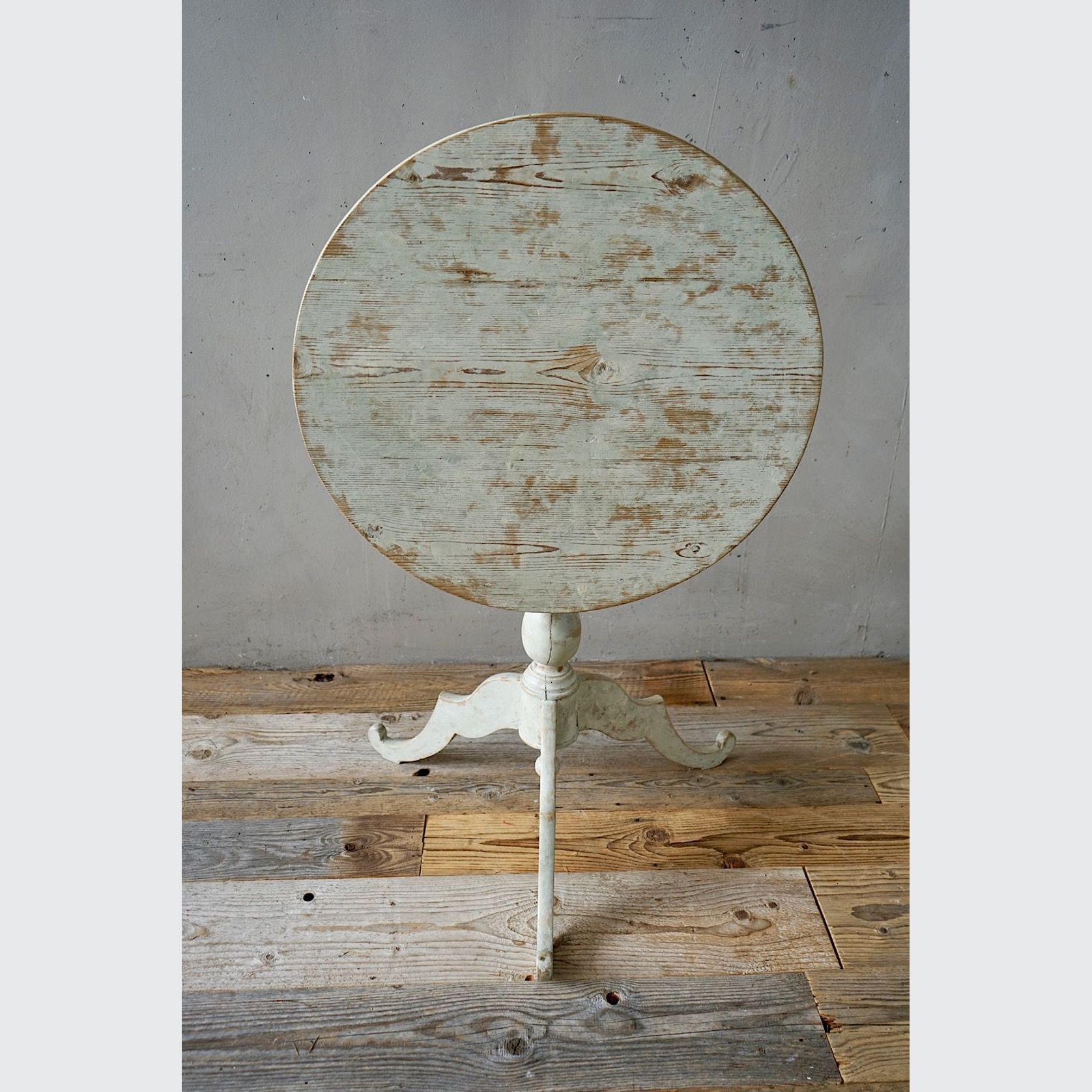 Antique Painted Swedish Side Table gallery detail image