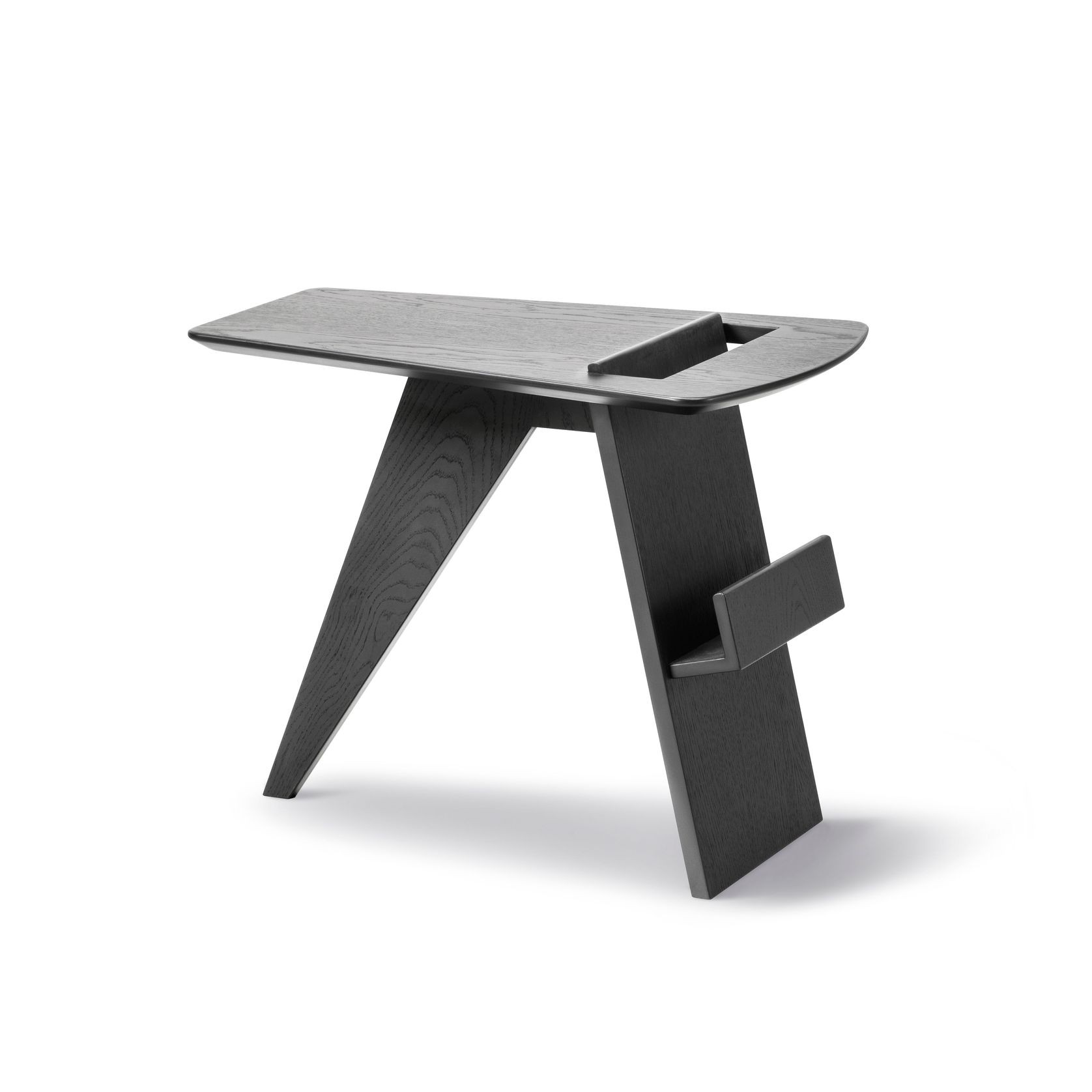 Risom Magazine Table by Fredericia gallery detail image