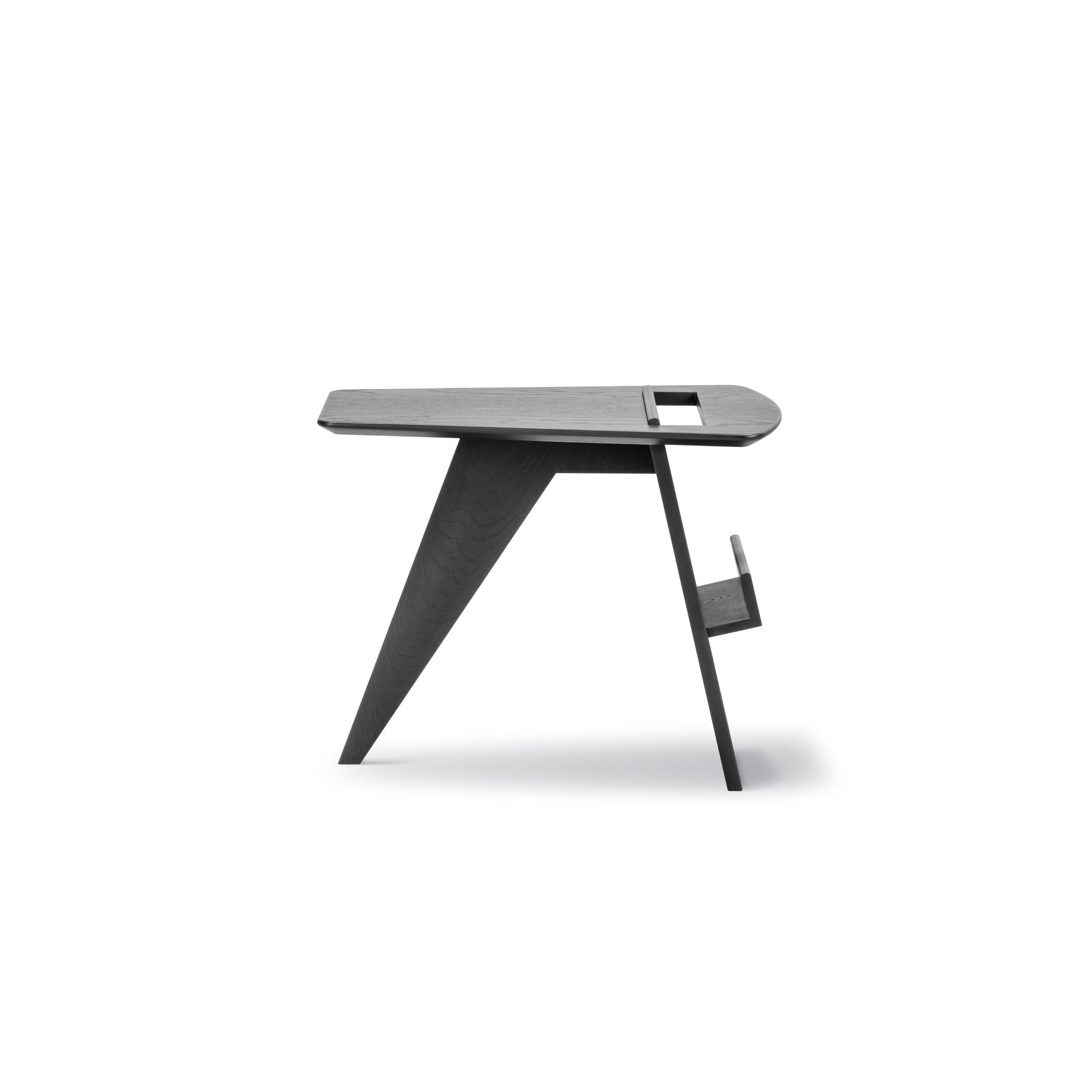 Risom Magazine Table by Fredericia gallery detail image