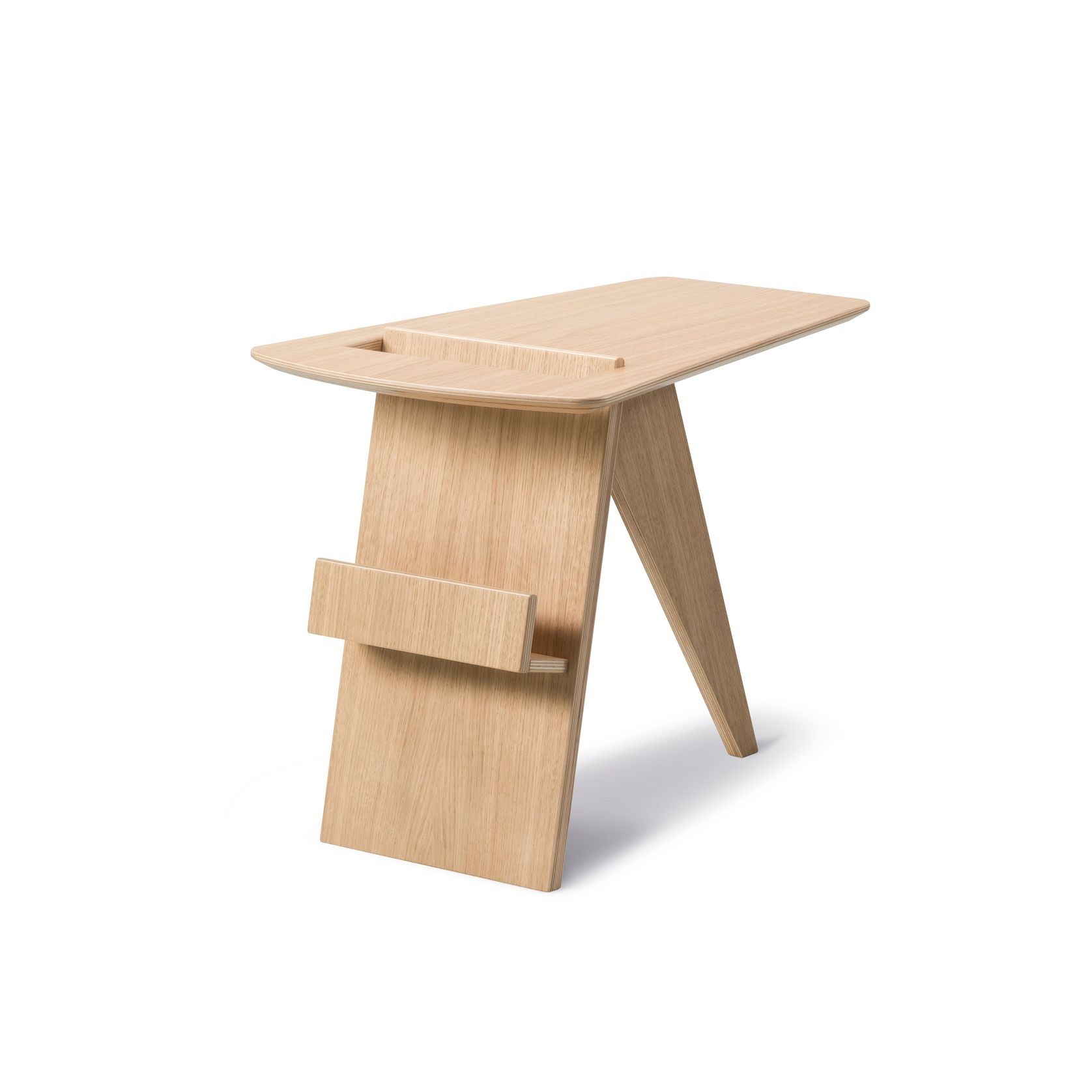 Risom Magazine Table by Fredericia gallery detail image
