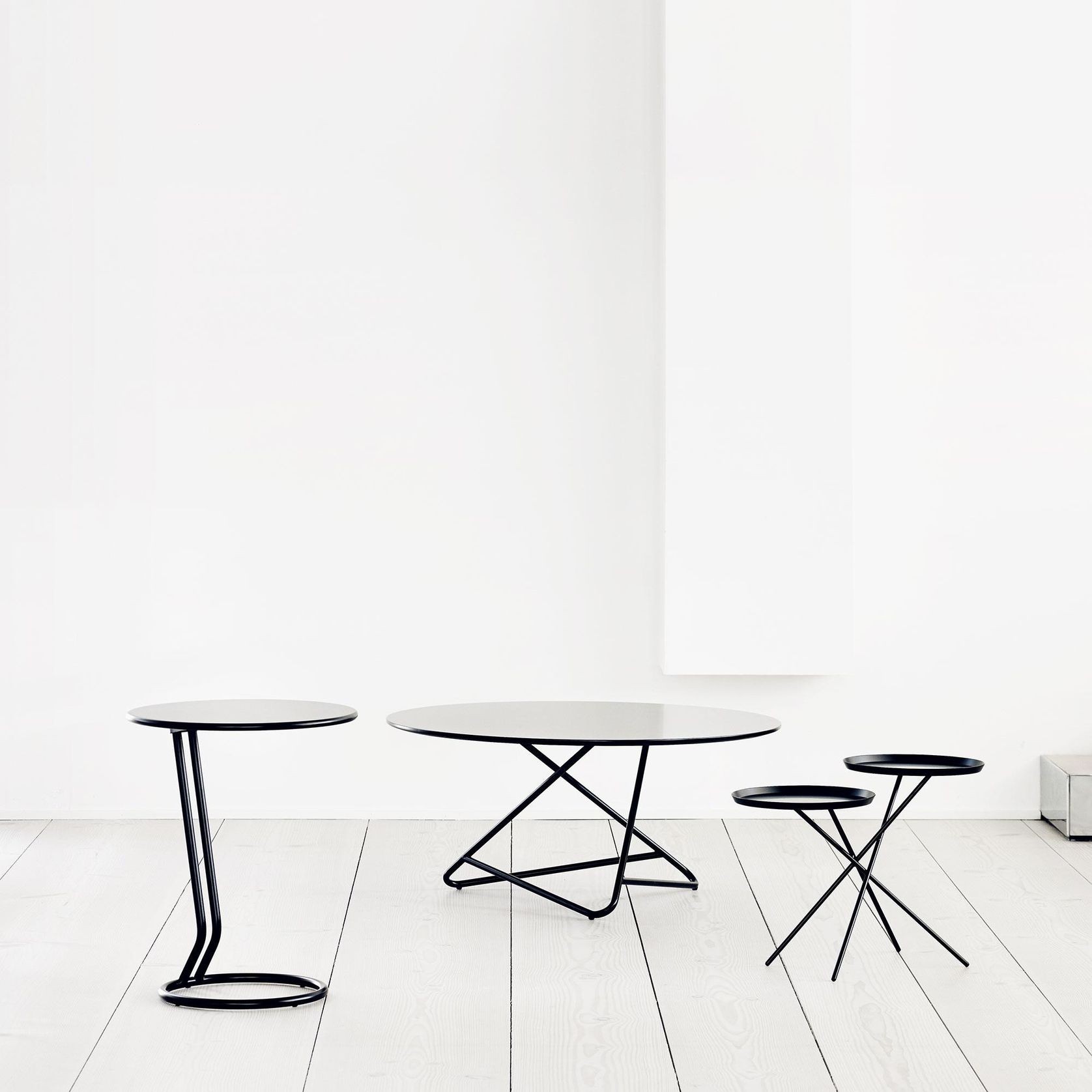 Monday side table by Softline gallery detail image
