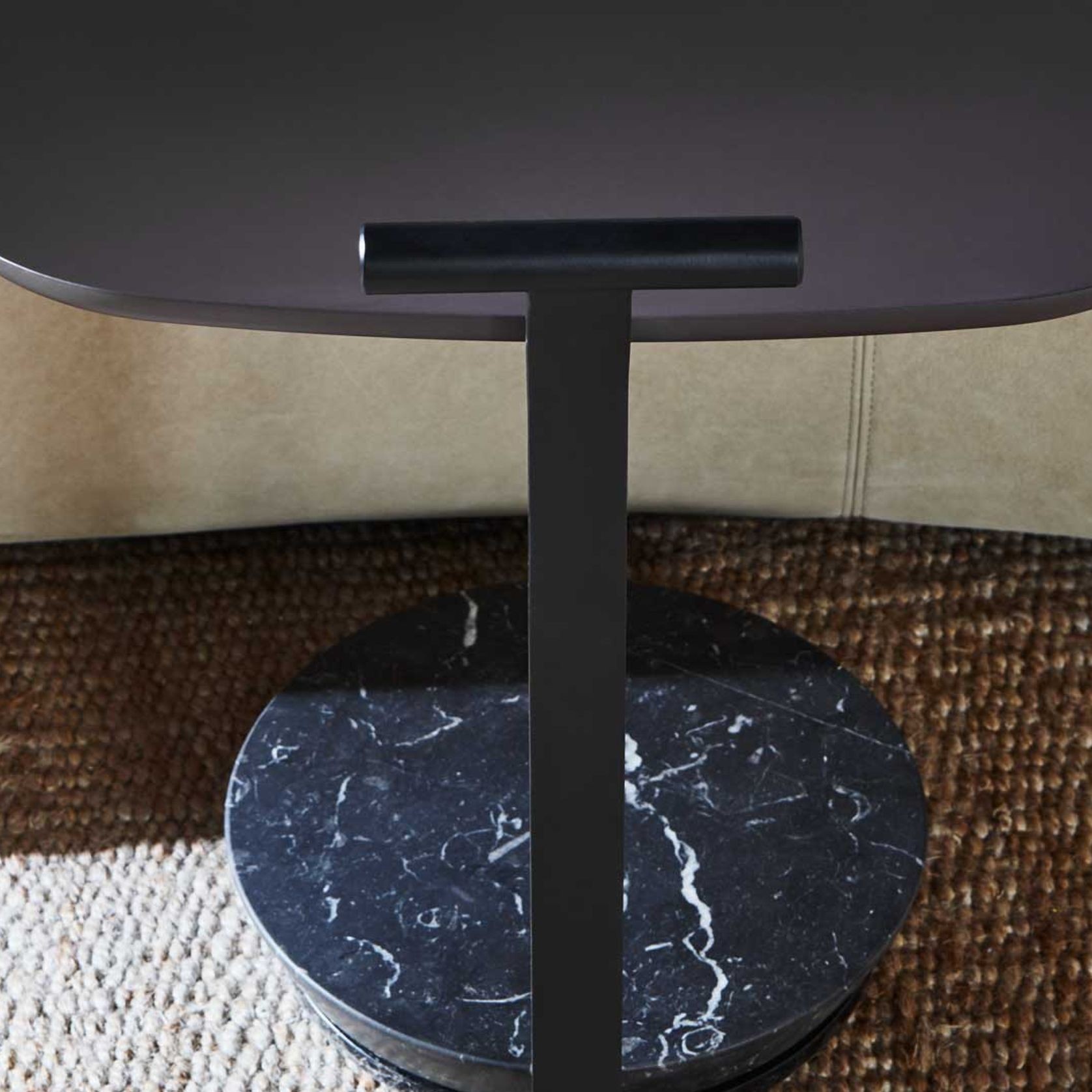 Surf Side Table by Molteni&C gallery detail image
