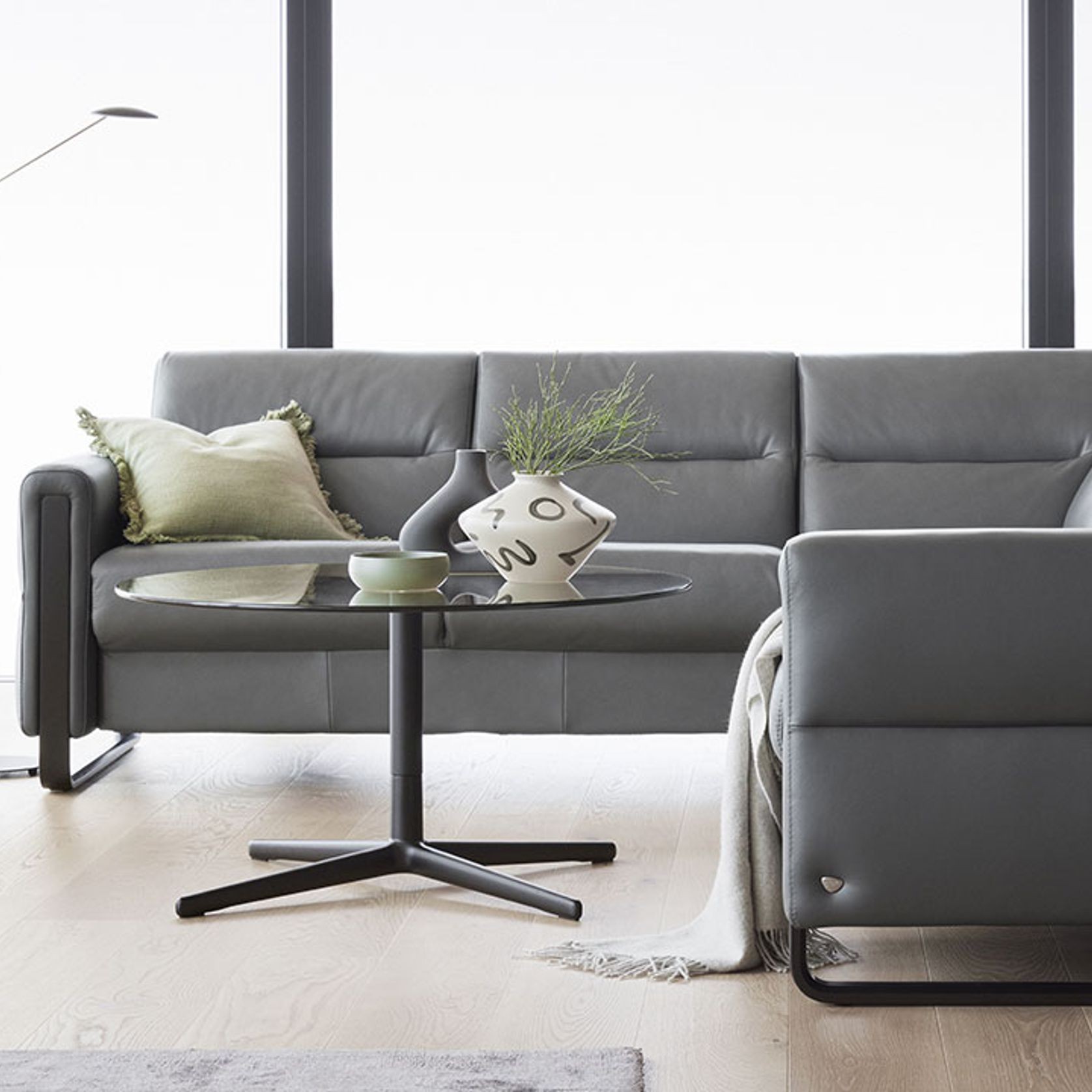 Stressless® Urban Cross table gallery detail image