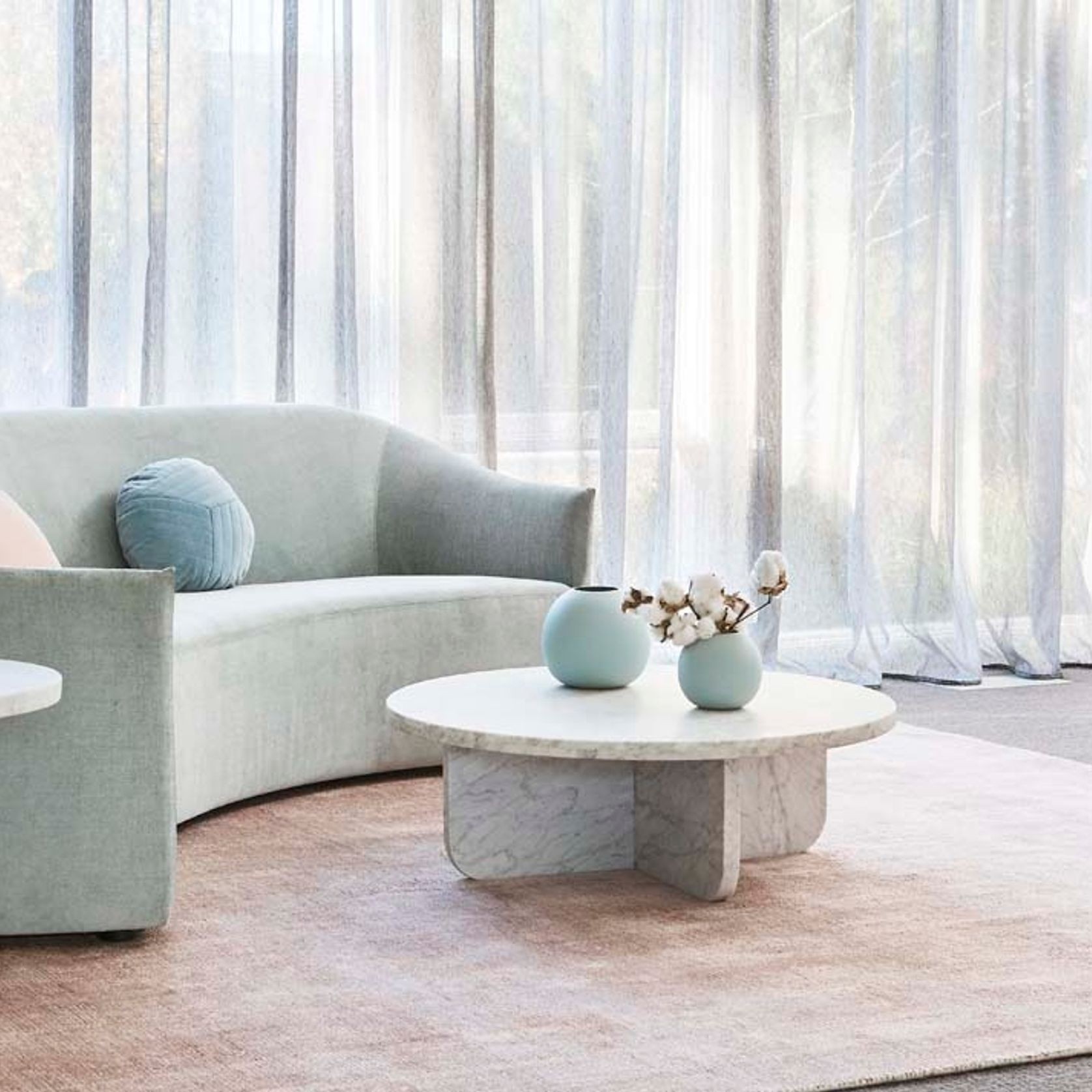 Amara Curve Side Table gallery detail image