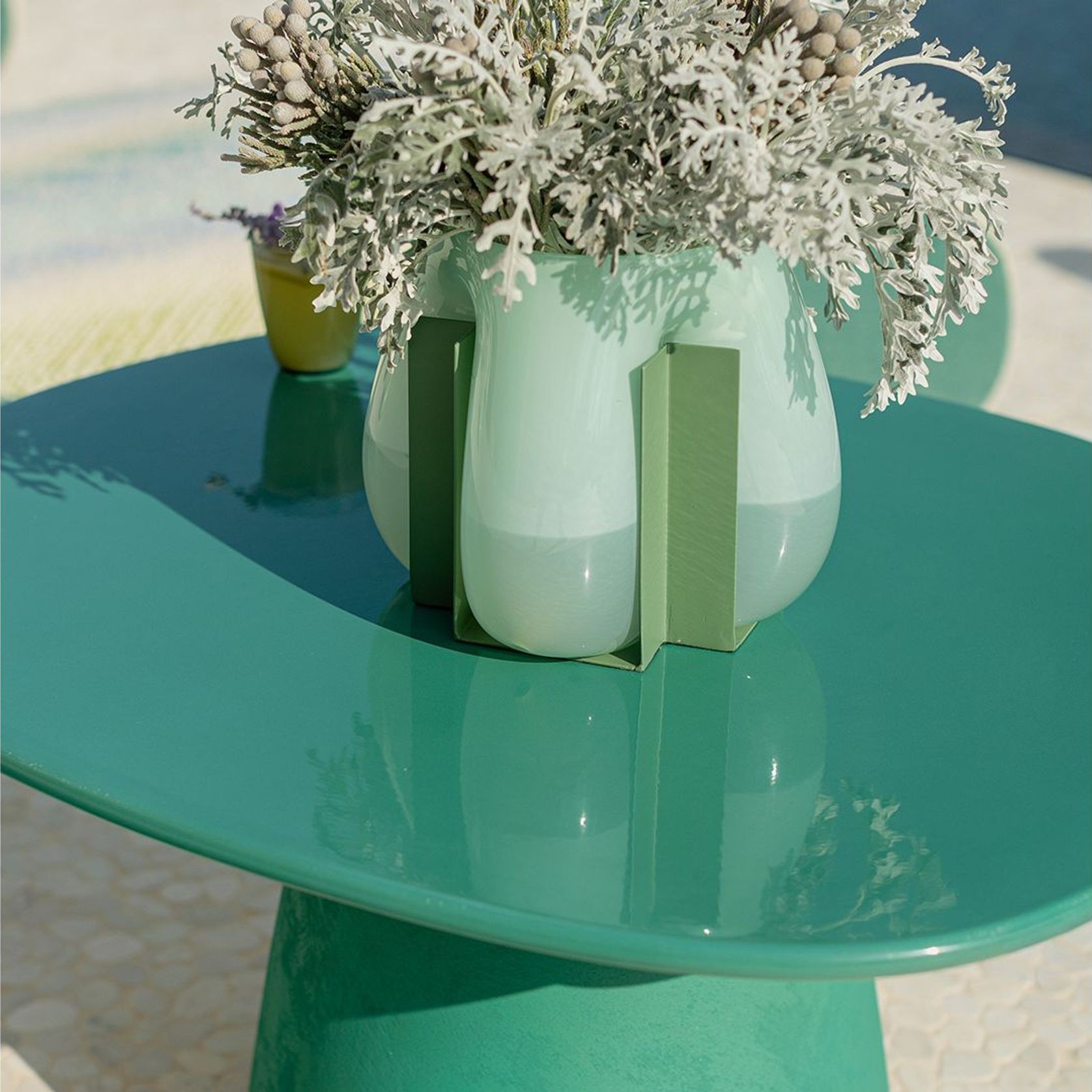 Kino Pedestal Table gallery detail image