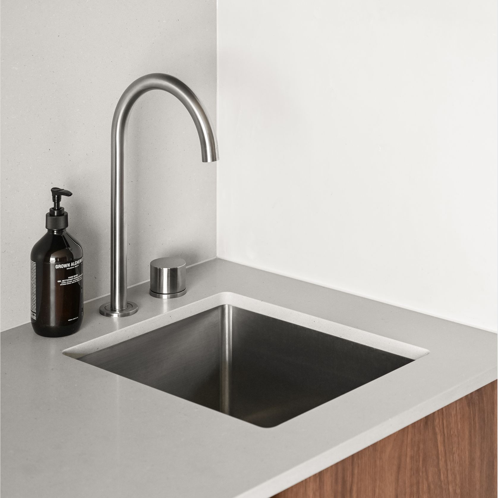 Ohelu Single Sink 380mm gallery detail image