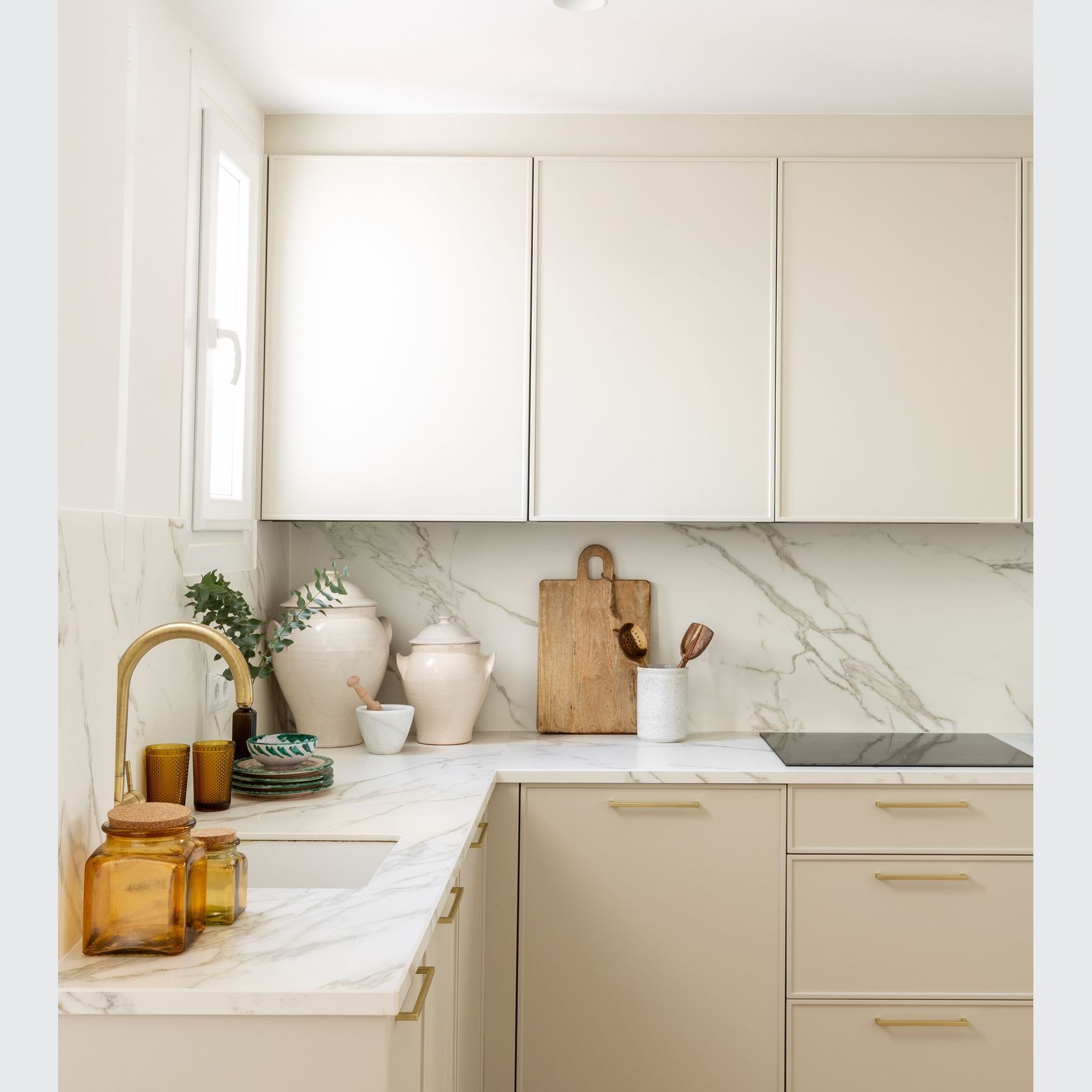 Calacatta gallery detail image