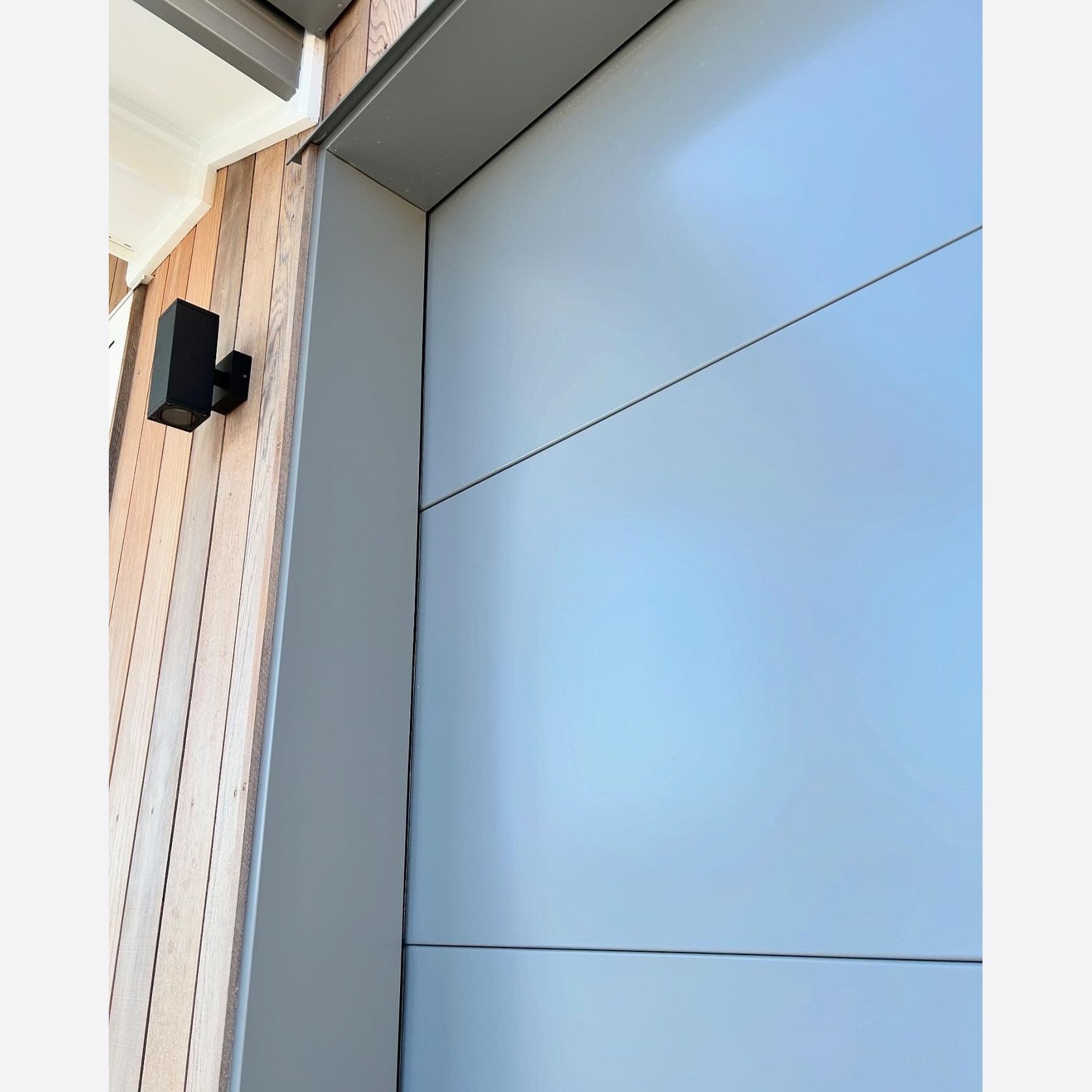Ali Jamb Garage Door Surround for 140mm Framing gallery detail image