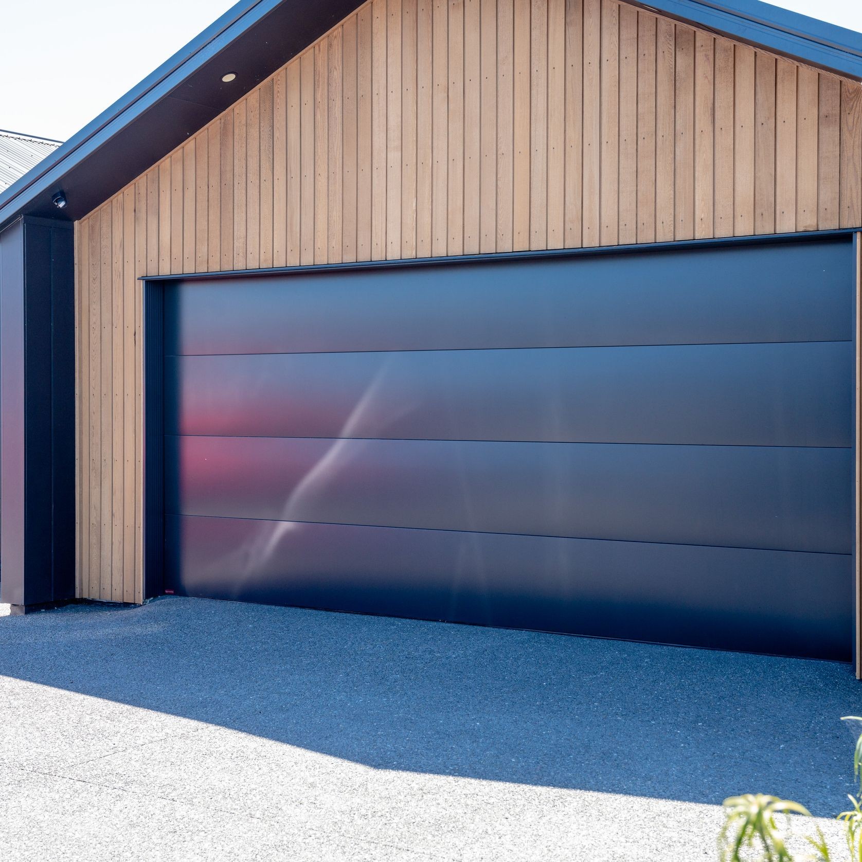 Ali Jamb Garage Door Surround - Smooth for 90mm Framing gallery detail image