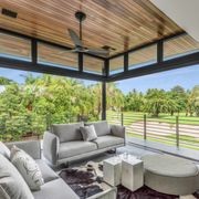 Elevate | Series 704 | Sliding Door gallery detail image